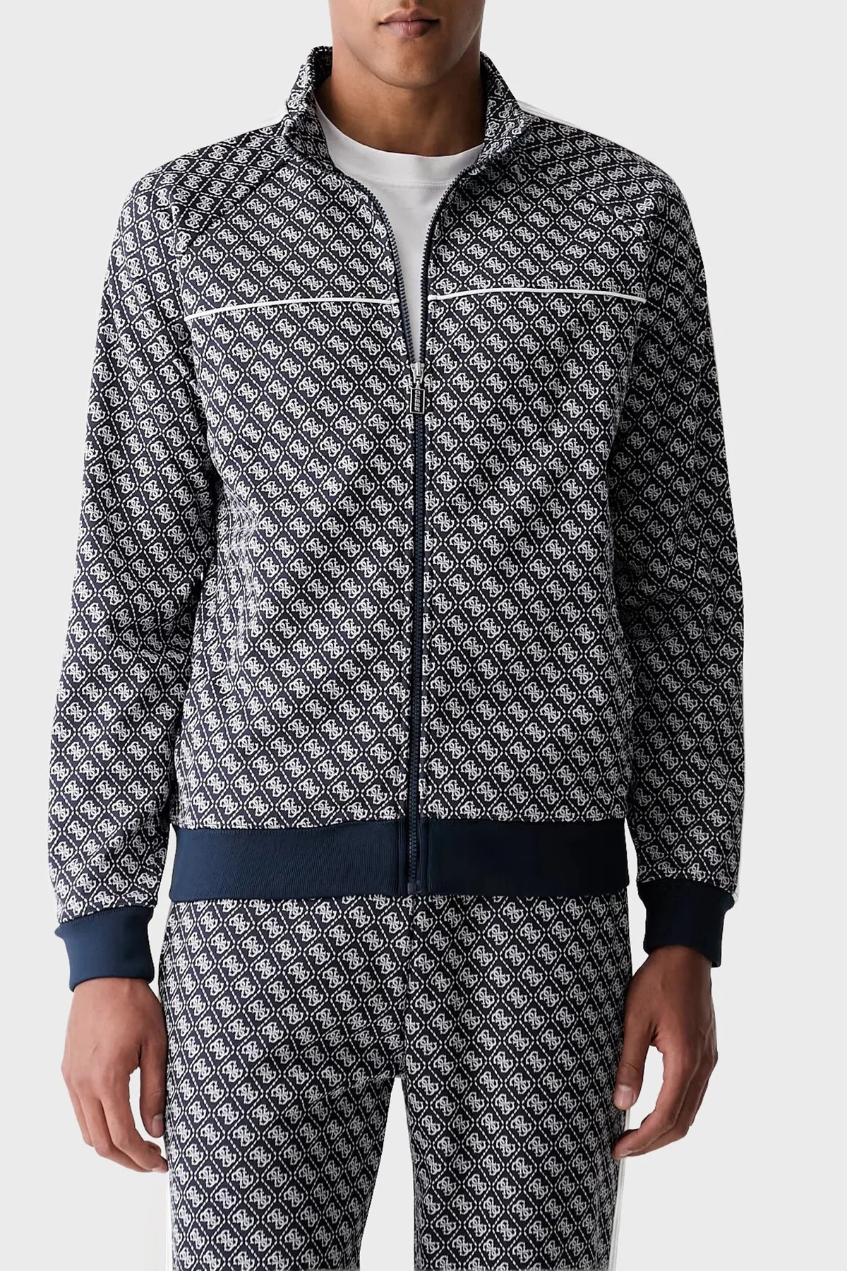 Guess Parimo 4G Logolu Relaxed Fit Dik Yaka Fermuarlı Z6YQ16K4620 Erkek Sweat Z6YQ16 K4620 FBI2 Lacivert - 1
