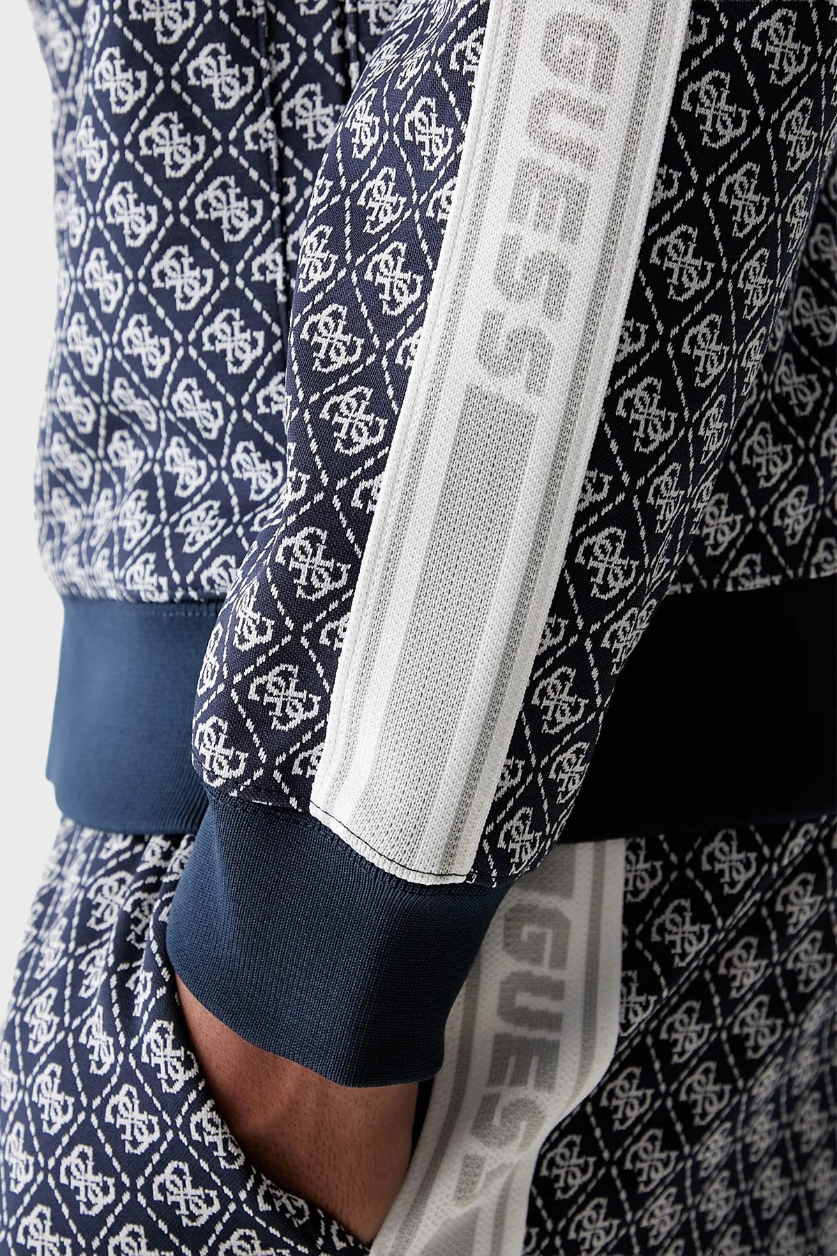 Guess Parimo 4G Logolu Relaxed Fit Dik Yaka Fermuarlı Z6YQ16K4620 Erkek Sweat Z6YQ16 K4620 FBI2 Lacivert - 5