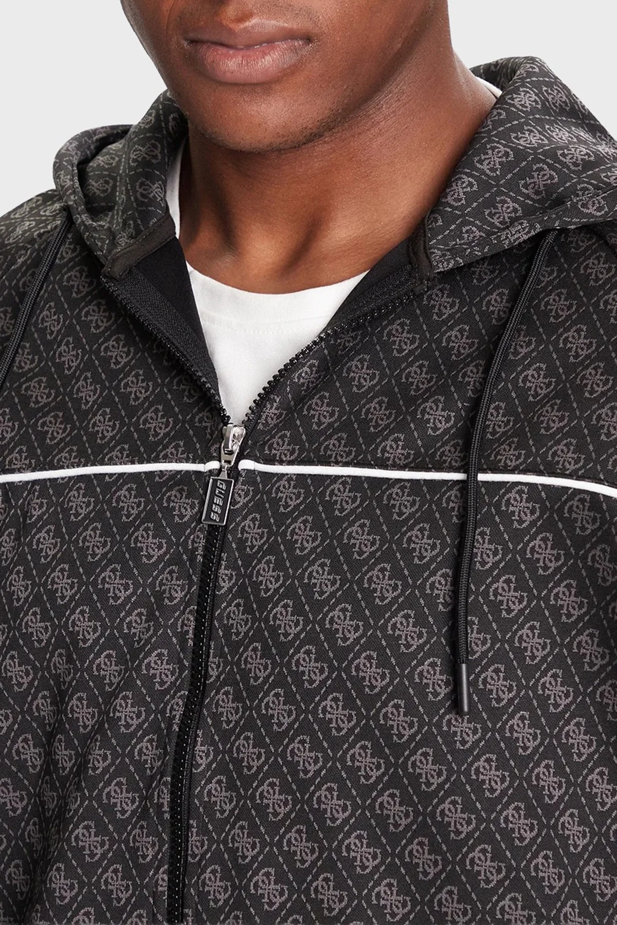 Guess Parimo 4G Logolu Relaxed Fit Kapüşonlu Fermuarlı Z5BQ13K2042 Erkek Sweat Z5BQ13 K2042 FJ9N SİYAH - 4