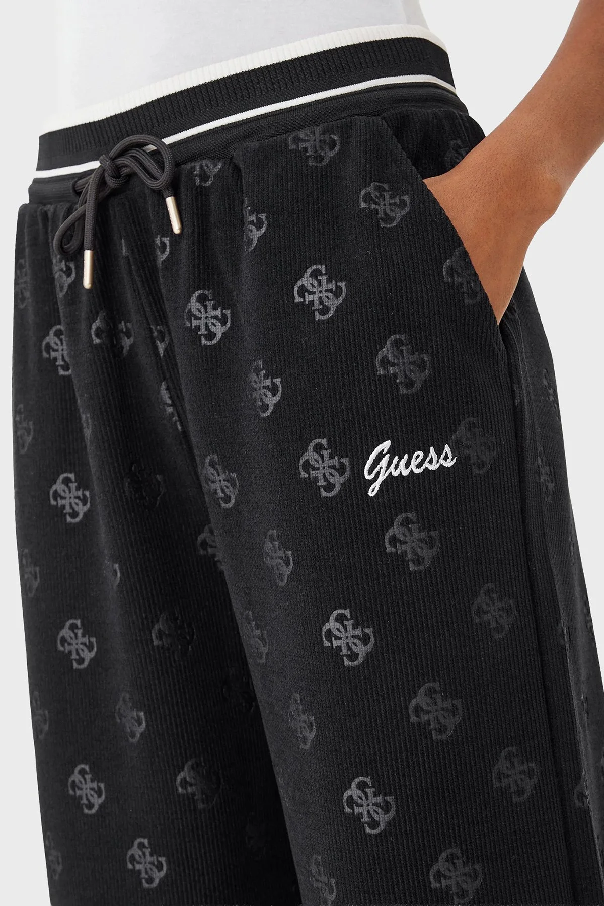 Guess Paulina Loose Fit Normal Bel Geniş Paça Fitilli Logolu V5BB00K1902 Bayan Pantolon V5BB00 K1902 JBLK SİYAH - 4