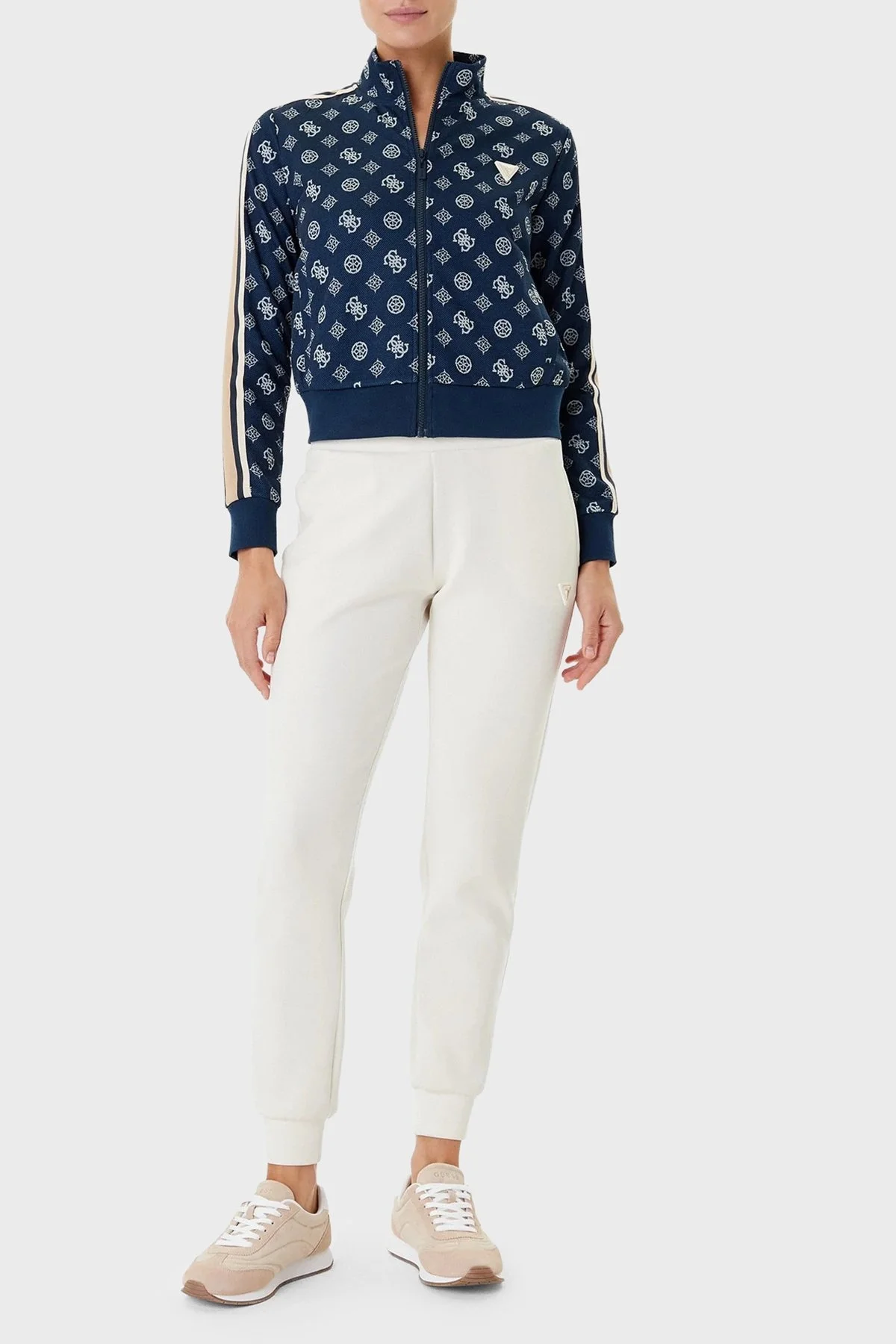 Guess Peony 4G Logo Baskılı Regular Fit Dik Yaka Crop V5YQ07K0282 Bayan Sweat V5YQ07 K0282 FBBQ LACİVERT - 2