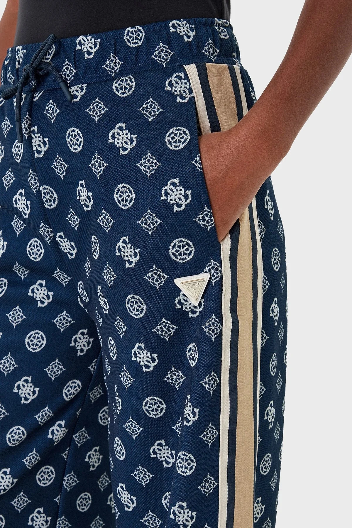 Guess Peony 4G Logo Baskılı Regular Fit Yüksek Bel Jogger V5YB10K0282 Bayan Pantolon V5YB10 K0282 FBBQ LACİVERT - 4