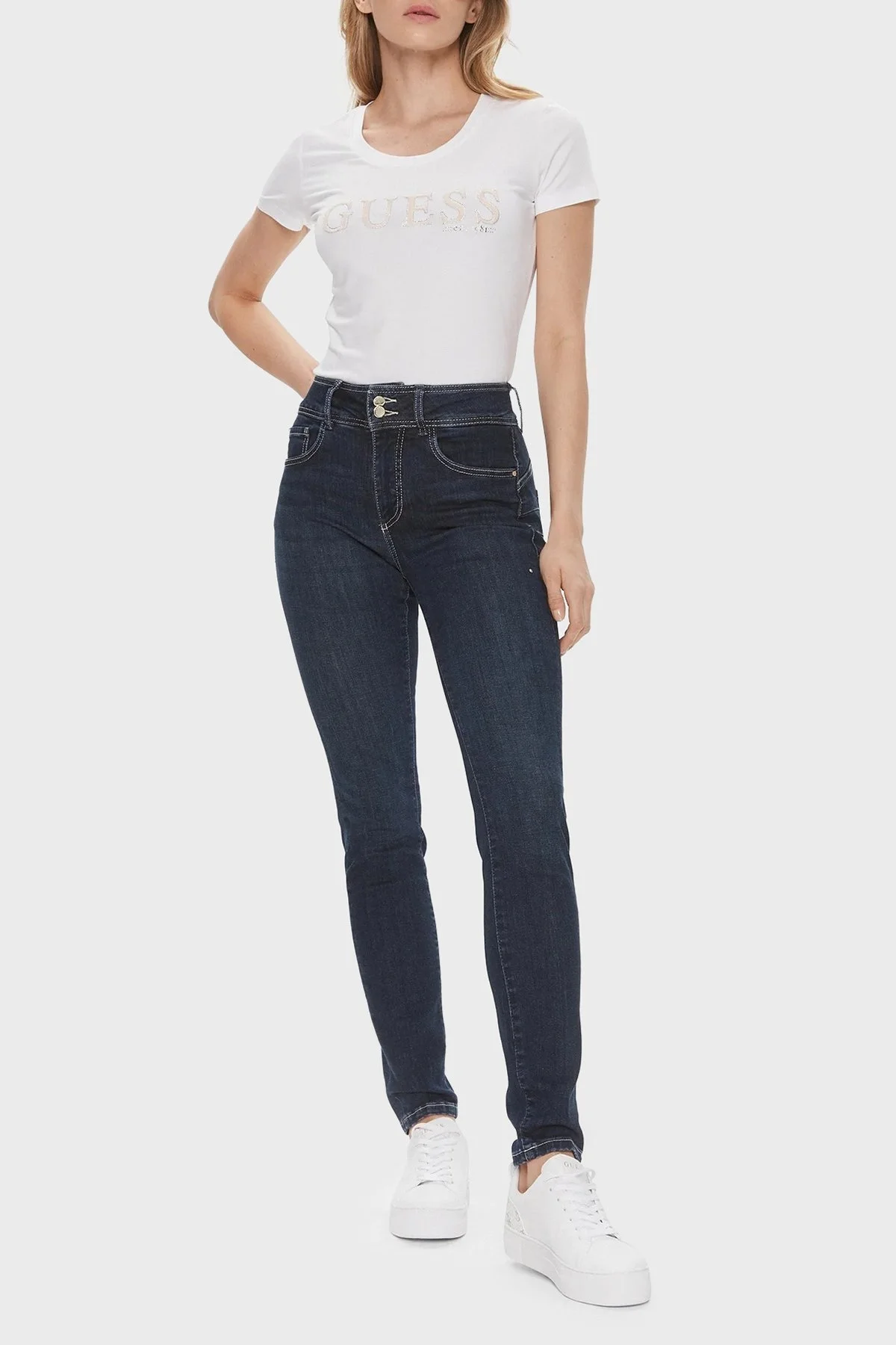 Guess Pony Pamuklu Slim Fit Bisiklet Yaka W4RI45 J1314 Bayan T Shirt W4RI45J1314 G011 BEYAZ - 3