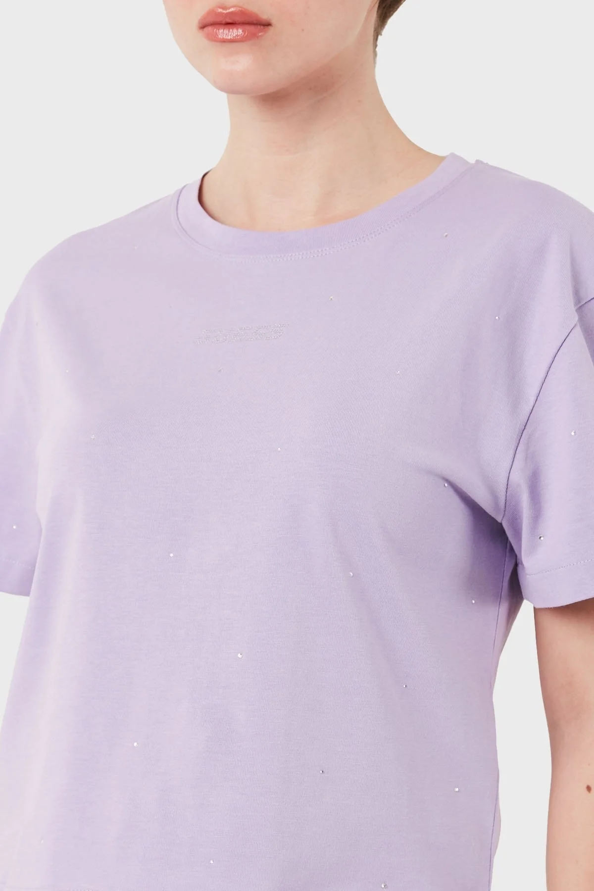 Guess Primula Taşlı Logolu Pamuklu Boxy Fit Bisiklet Yaka V5GI00I3Z14 Bayan T Shirt V5GI00 I3Z14 G4I5 MOR - 12