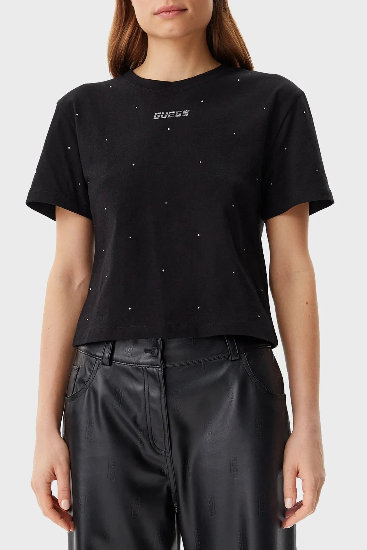 Guess Primula Taşlı Logolu Pamuklu Boxy Fit Bisiklet Yaka V5GI00I3Z14 Bayan T Shirt V5GI00 I3Z14 JBLK SİYAH - 6