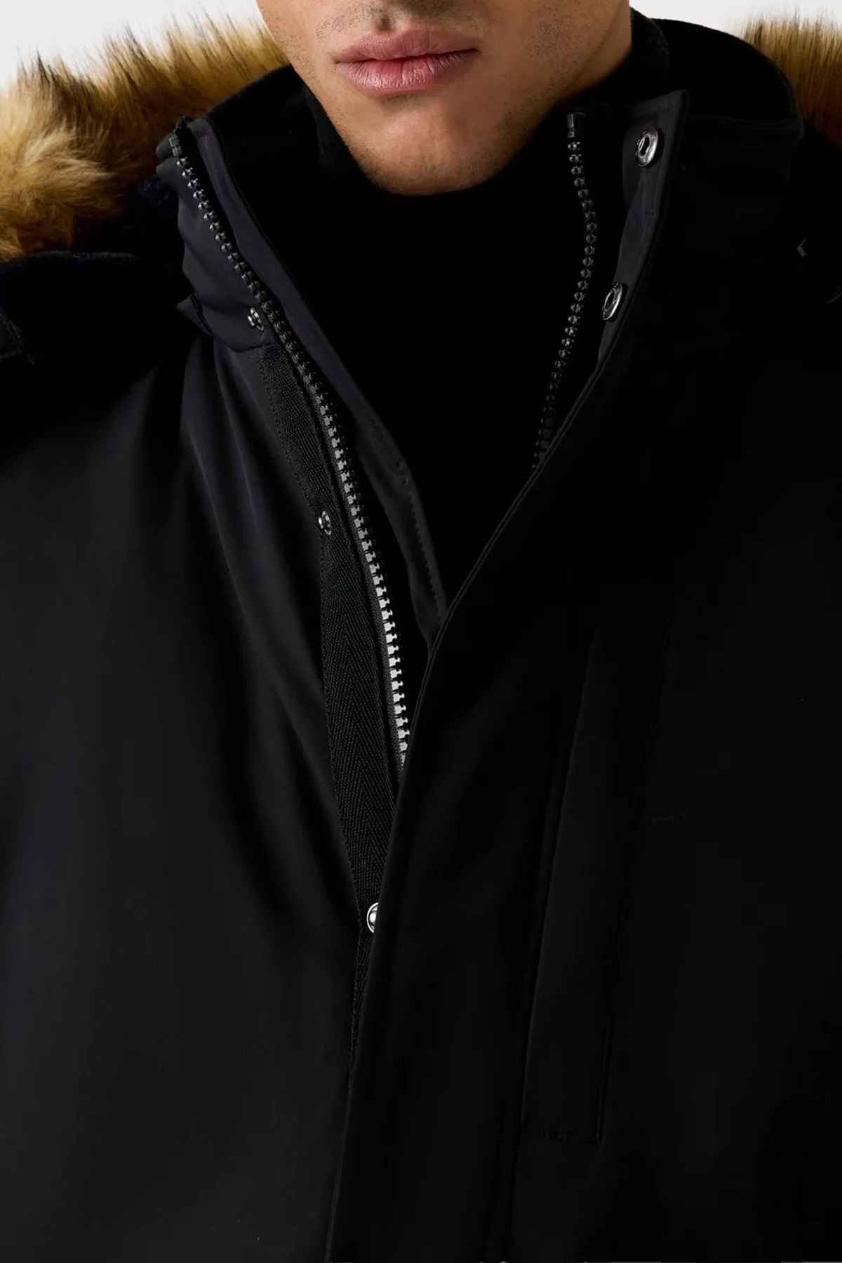 Guess Real Regular Fit Çıkarılabilir Kapüşonlu Su İtici M5BL2GW2712 Erkek Parka M5BL2G W2712 JBLK SİYAH - 4