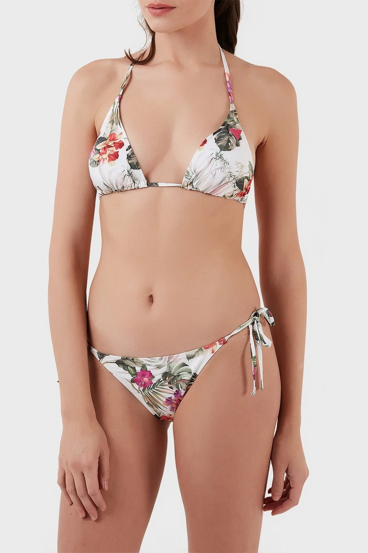 Guess Removable Baskılı Çıkartılabilir Dolgulu İp Askılı Üçgen Bayan Bikini Üstü E02J25MC045 P06W BEYAZ - 4
