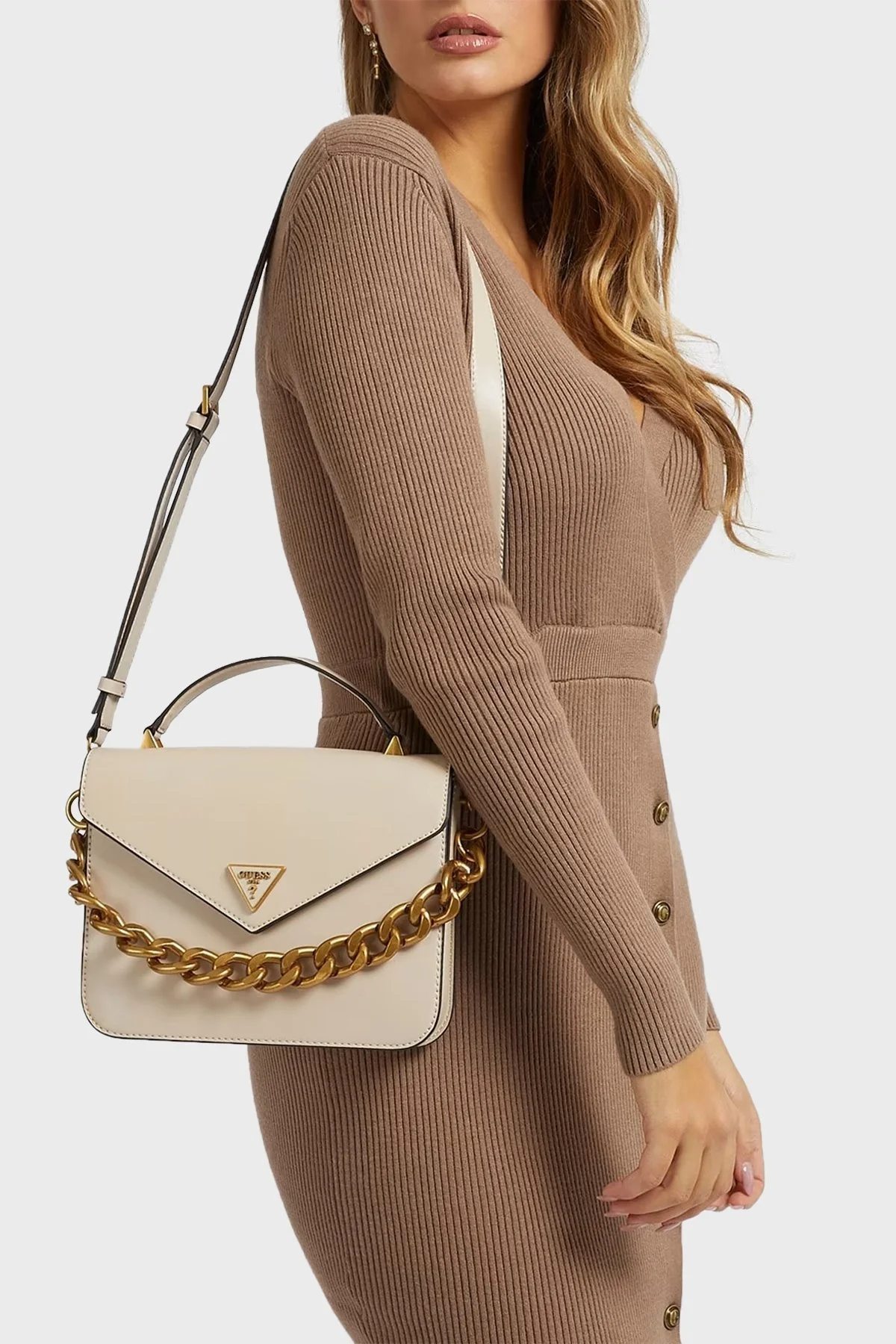 Guess Retour Zincir Detaylı Çıkarılabilir Askılı Bayan Çanta HWVB8664200 LGR BEJ - 2