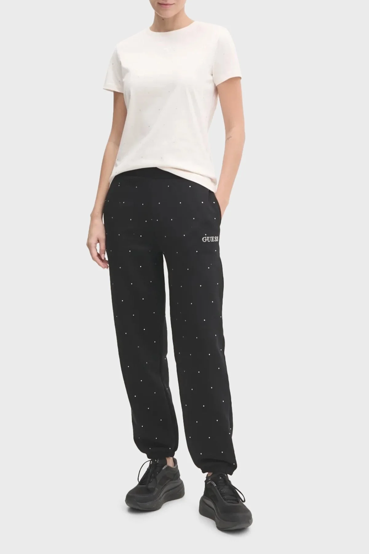 Guess Rhinestones Relaxed Fit Tamamı Taşlı Jogger V5RB08KCLJ0 Bayan Pantolon V5RB08 KCLJ0 JBLK SİYAH - 6