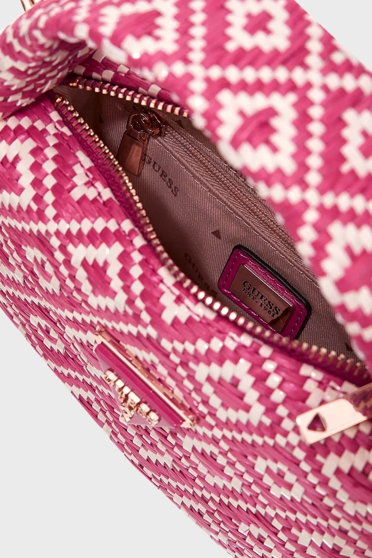 Guess Rianee Logolu Çıkarılabilir Zincir Askılı HWWR9228730 Bayan Çanta HWWR9228730 WAT FUŞYA - 3