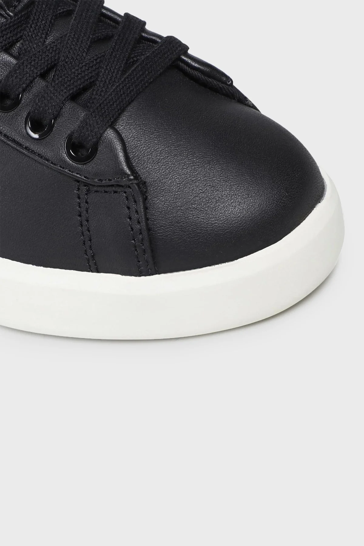 Guess Rockies Logolu Deri Sneaker Bayan Ayakkabı FL6RKE LEA12 BLACK SİYAH - 4