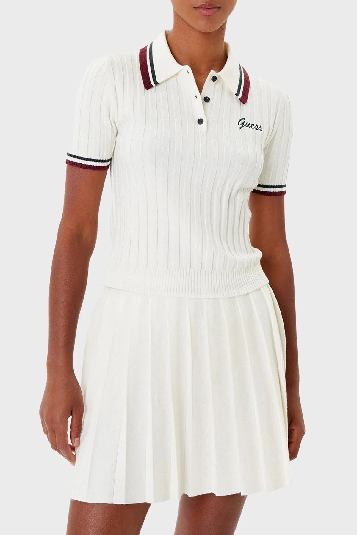 Guess Sabina Logolu Yünlü Slim Fit Düğmeli Polo Yaka Kısa Kollu Kazak V5BP04Z1152 Bayan Polo Yaka Kazak V5BP04 Z1152 G054 EKRU - 1