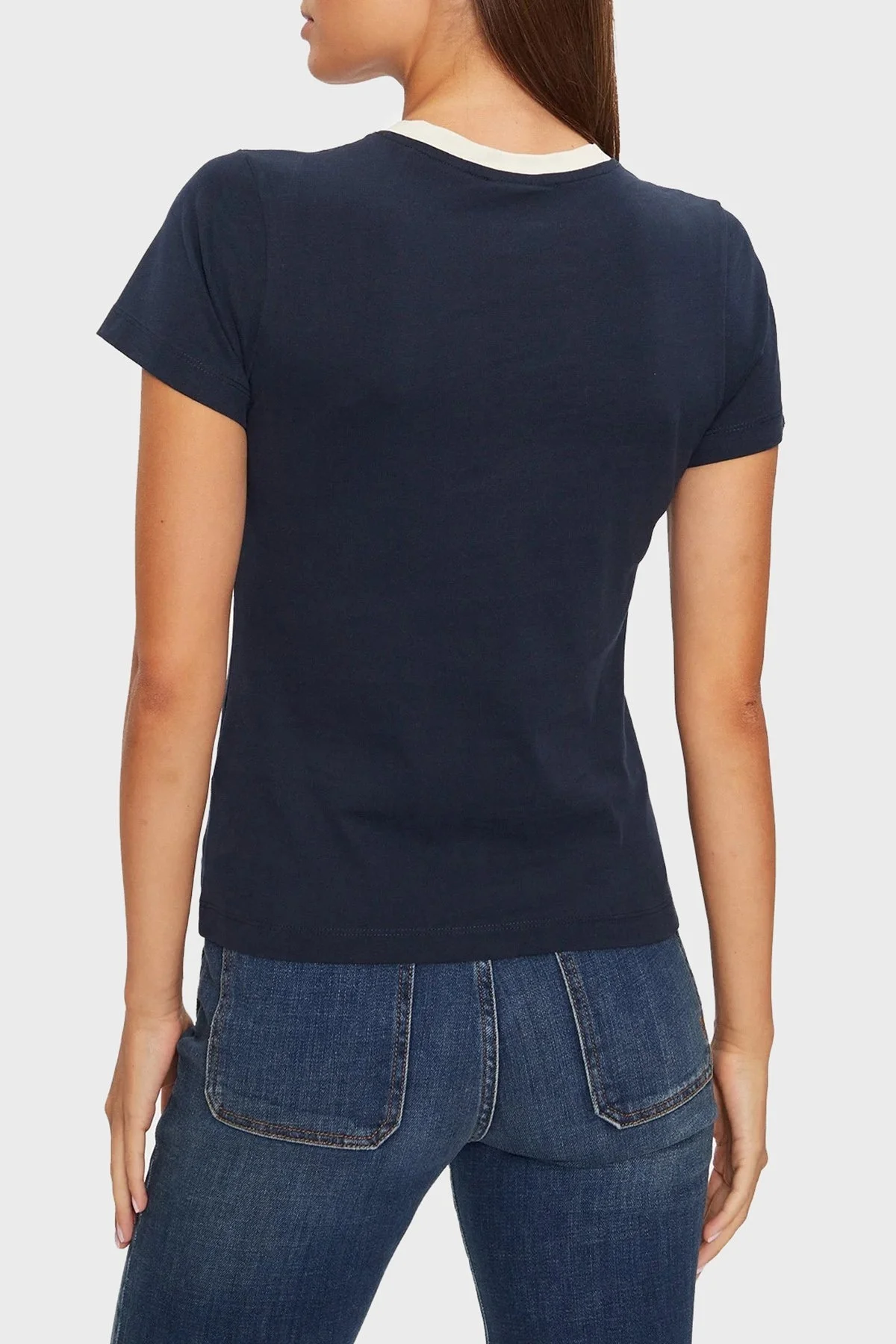 Guess Sarah % 100 Pamuk Slim Fit Bisiklet Yaka Crop V4BI10KA260 Bayan T Shirt V4BI10 KA260 A71W LACİVERT - 2