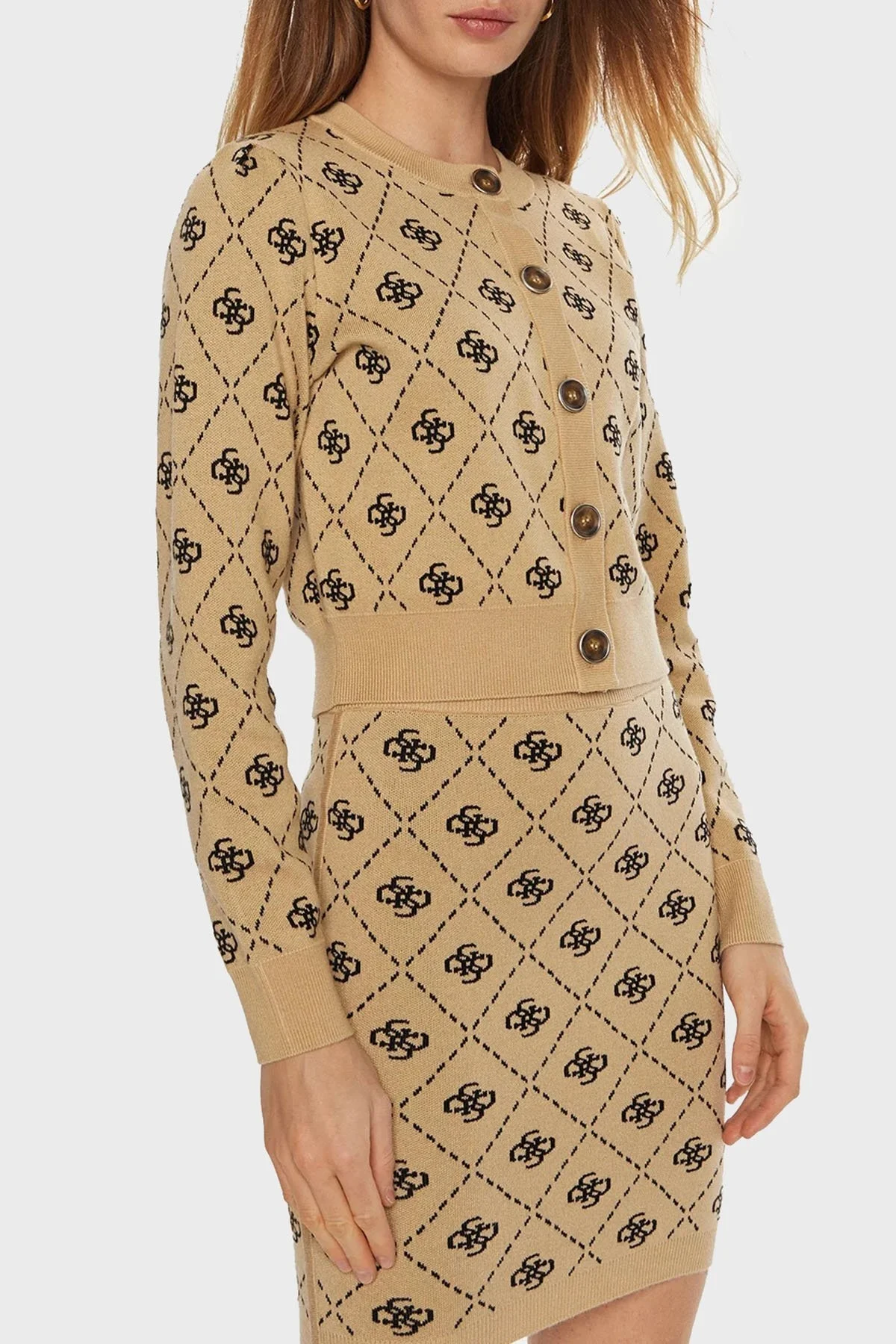 Guess Sarah 4G Logolu Yün Karışımlı Regular Fit Bisiklet Yaka Crop Triko W4BR0DZ3JD2 Bayan Hırka W4BR0D Z3JD2 FN3N SÜTLÜ KAHVE - 6