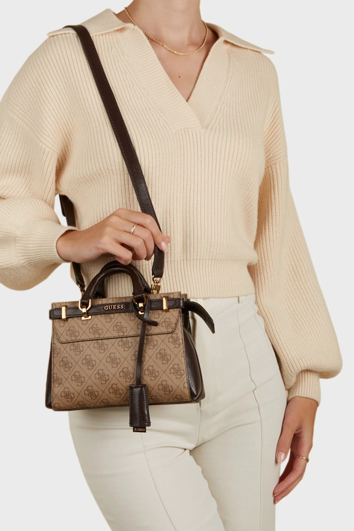 Guess Sestri Çıkarılabilir Omuz Askılı Bayan Çanta HWSZ9001760 LGW KAHVE - 2