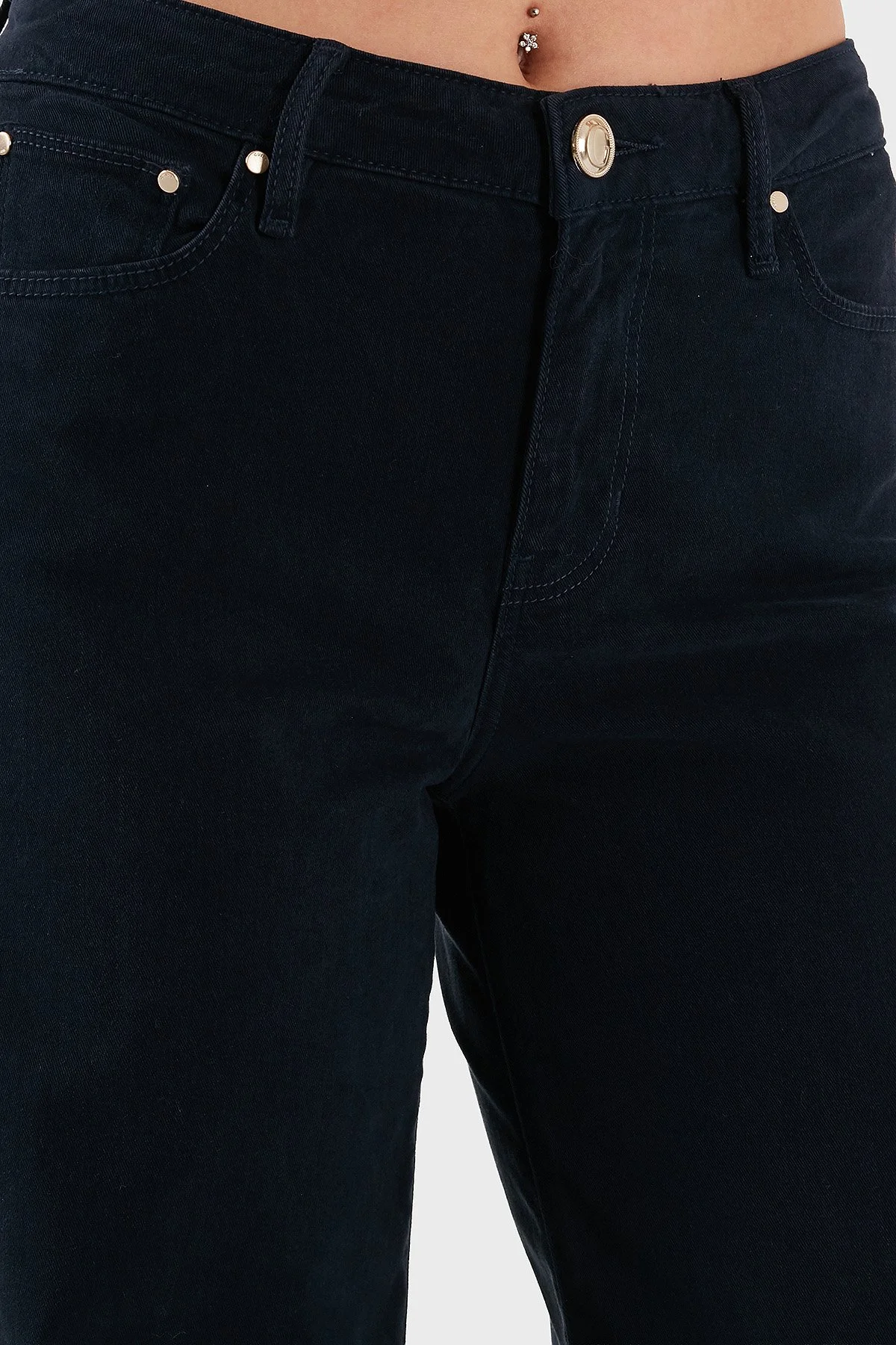 Guess Sexy Pamuklu Relaxed Fit Normal Bel Bol Paça W5BA96WFQYB Bayan Pantolon W5BA96 WFQYB G77G LACİVERT - 7