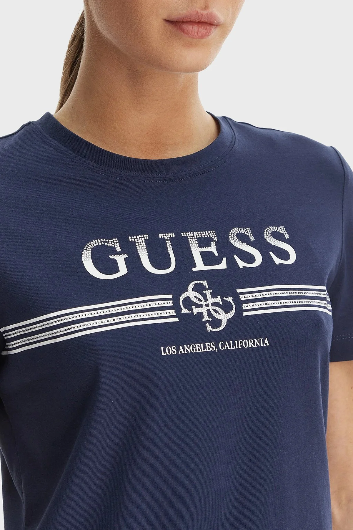 Guess Siena Pamuklu Slim Fit Logolu Yuvarlak Yaka V6GI07K2968 Bayan T Shirt V6GI07 K2968 G7JX LACİVERT - 4