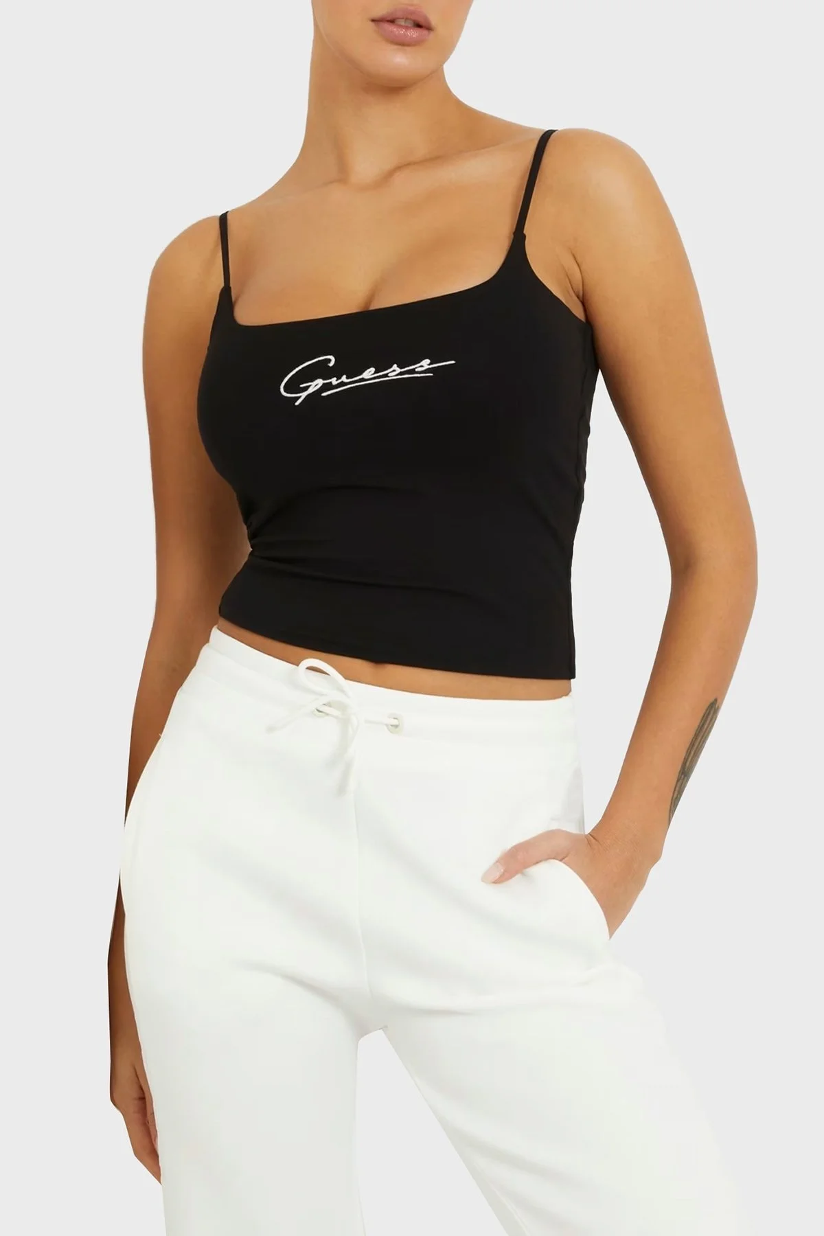 Guess Signature Streç Pamuklu Slim Fit İp Askılı V4RP06J1314 Bayan Top V4RP06 J1314 JBLK SİYAH - 1