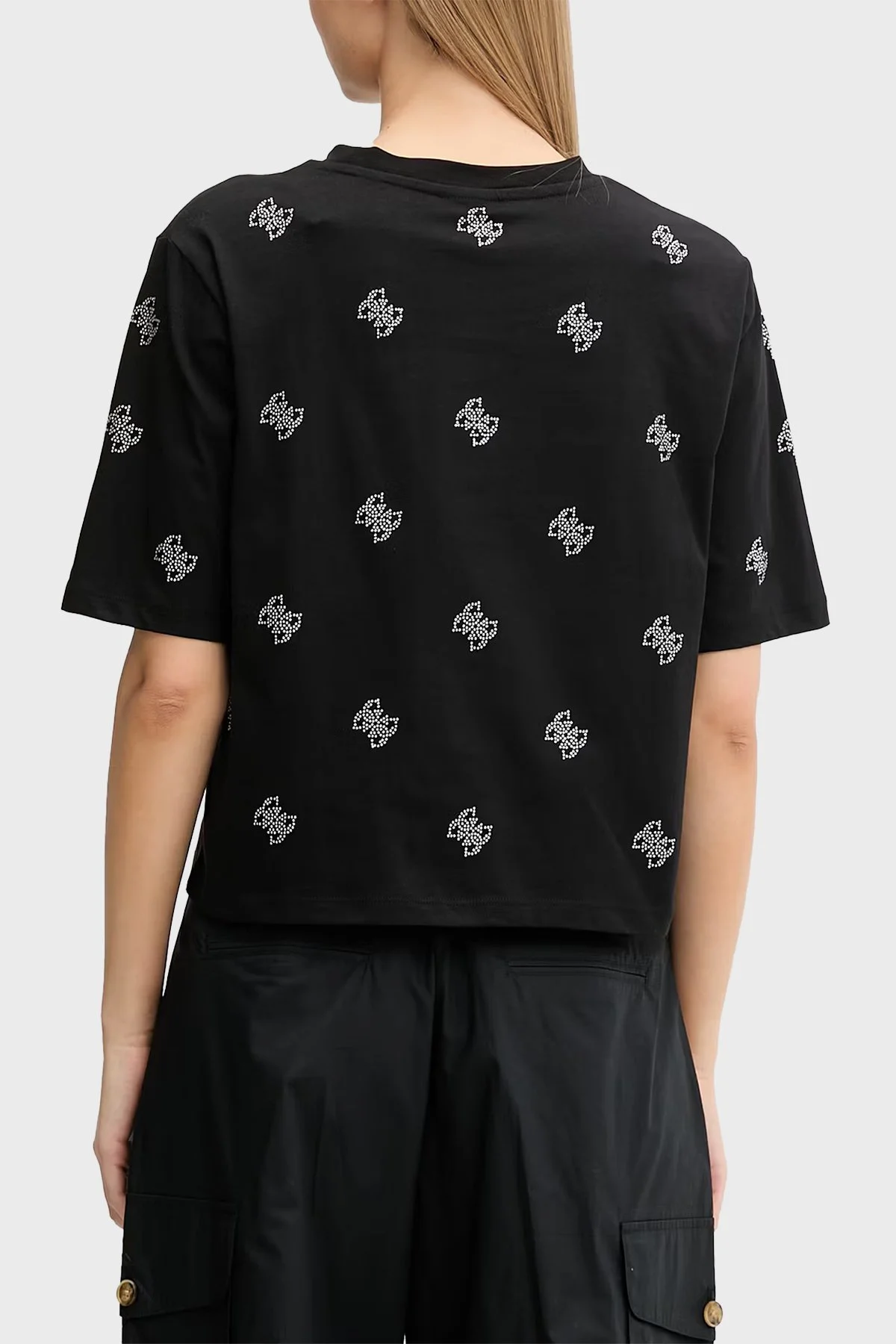 Guess Silvy 4G Ss Cn % 100 Pamuk Boxy Fit Taşlı Kadın T Shirt V6GI18 K2985 JBLK SİYAH - 2