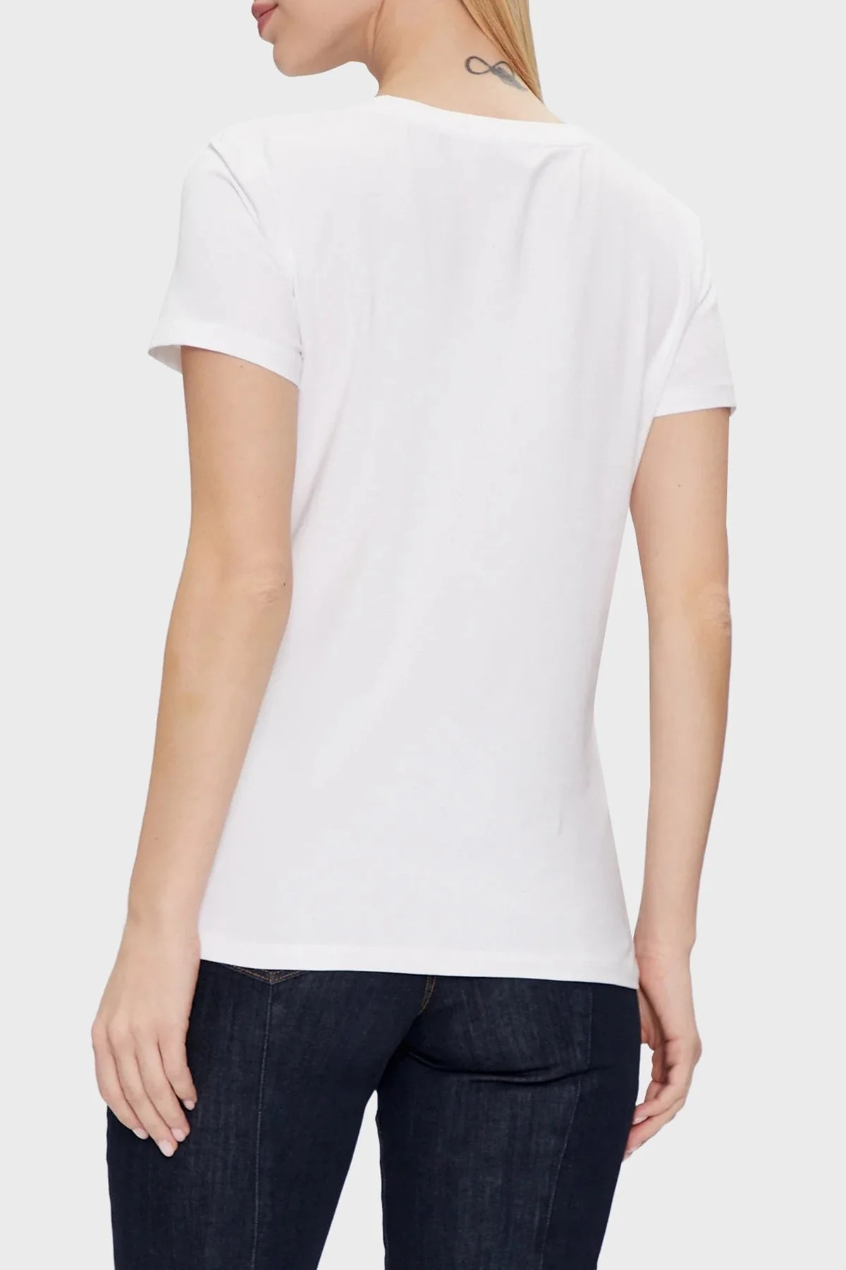 Guess Skylar Streç Pamuklu Slim Fit V4GI09J1314 Bayan T Shirt V4GI09 J1314 G011 BEYAZ - 2