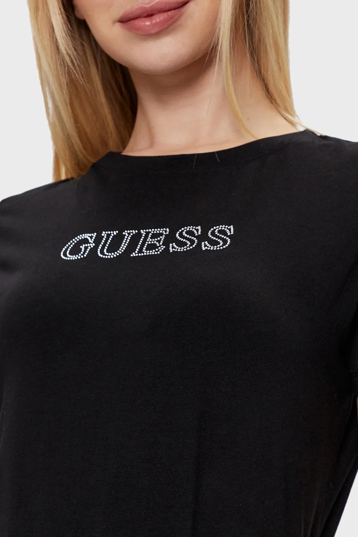 Guess Skylar Streç Pamuklu Slim Fit V4GI09J1314 Bayan T Shirt V4GI09 J1314 JBLK SİYAH - 9