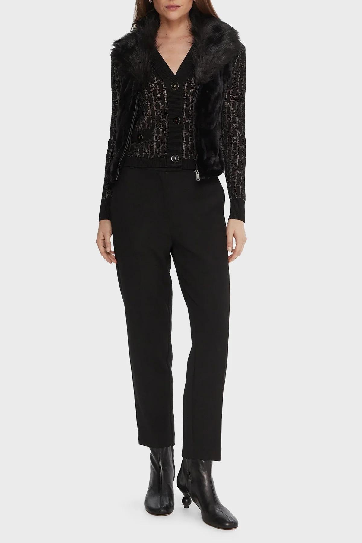 Guess Sl Amari Regular Fit Yumuşak Tüylü Yaka Fermuarlı W5BL0IKCP70 Bayan Yelek W5BL0I KCP70 JTMU SİYAH - 2