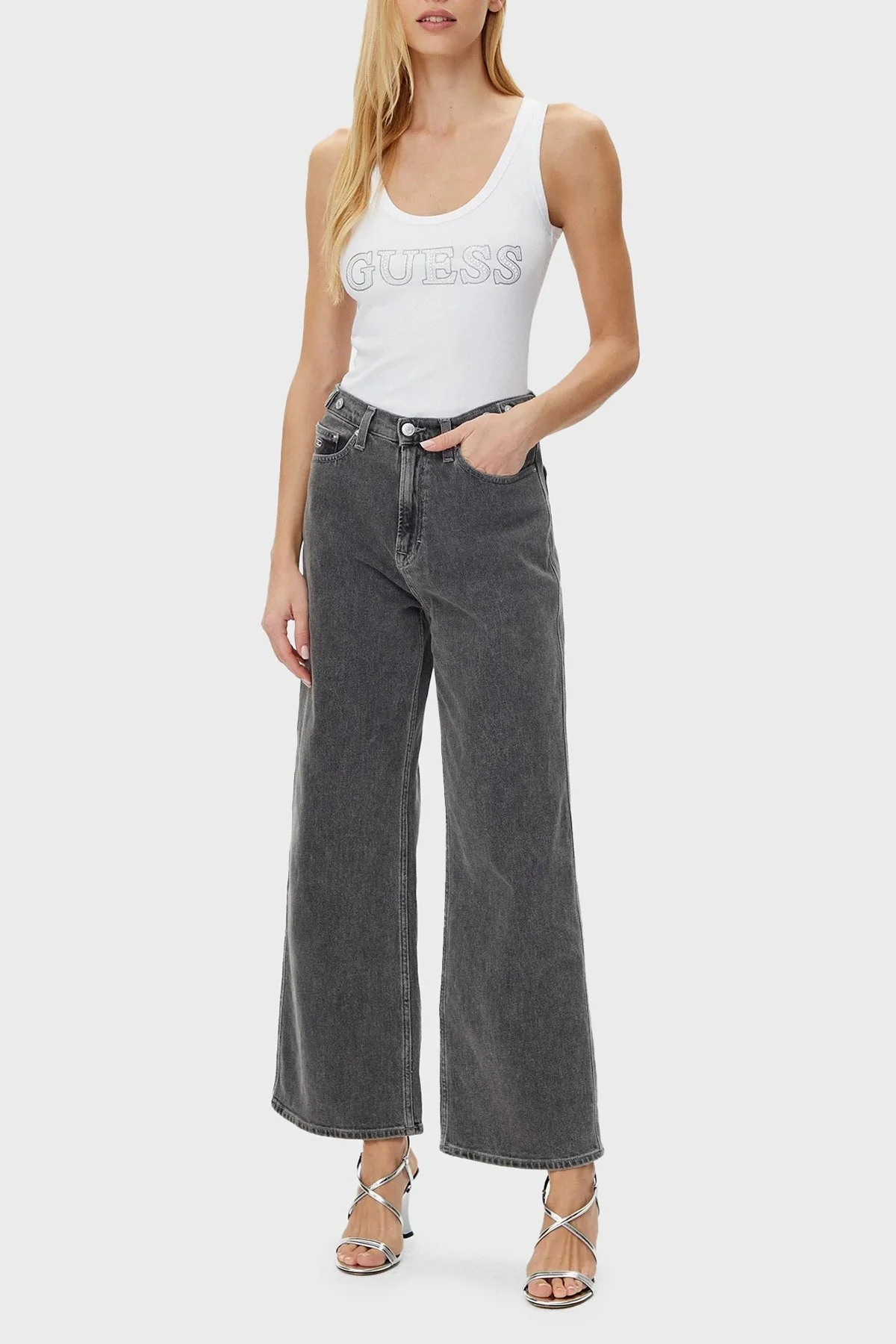 Guess Sl Embellished Pamuklu Logolu Regular Fit Yuvarlak Yaka W5GP29KA0H1 Bayan Top W5GP29 KA0H1 G011 BEYAZ - 6