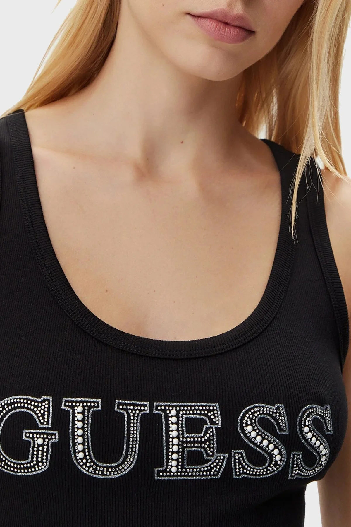 Guess Sl Embellished Pamuklu Regular Fit Yuvarlak Yaka W5GP29KA0H1 Bayan Top W5GP29 KA0H1 JBLK SİYAH - 9