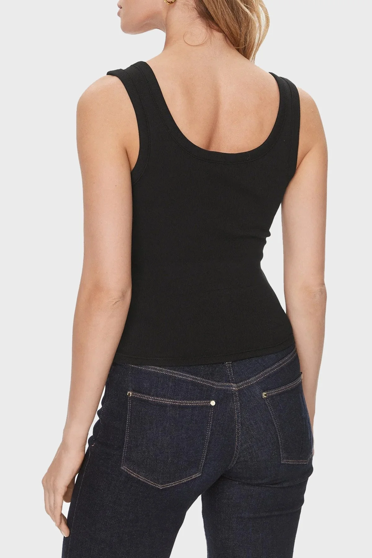 Guess Sl Triangle Pamuklu Slim Fit Bisiklet Yaka W3YP68KA0H1 Bayan Top W3YP68KA0H1 JBLK SİYAH - 7