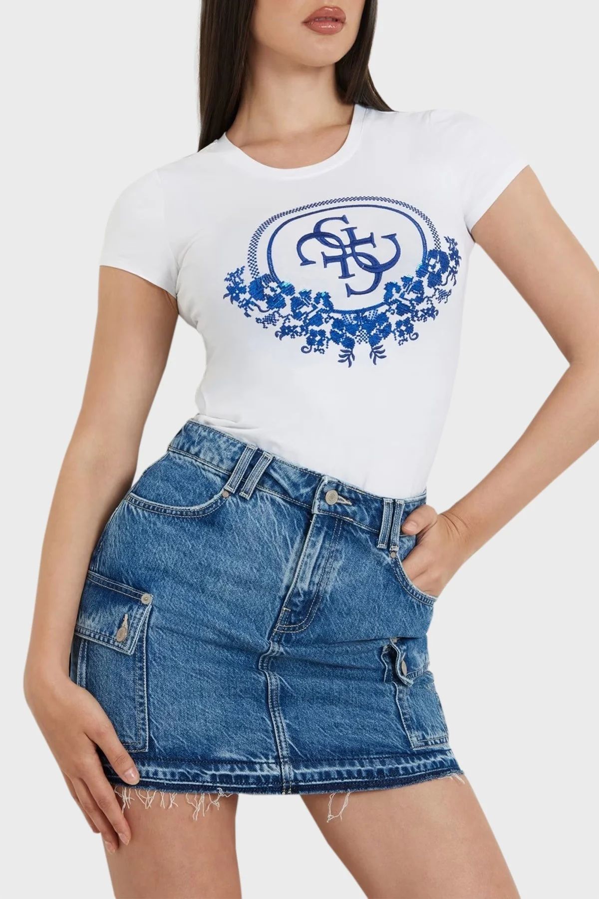 Guess Ss Checker Pamuklu Regular Fit W4YI53J1314 Bayan T Shirt W4YI53 J1314 G011 BEYAZ - 1