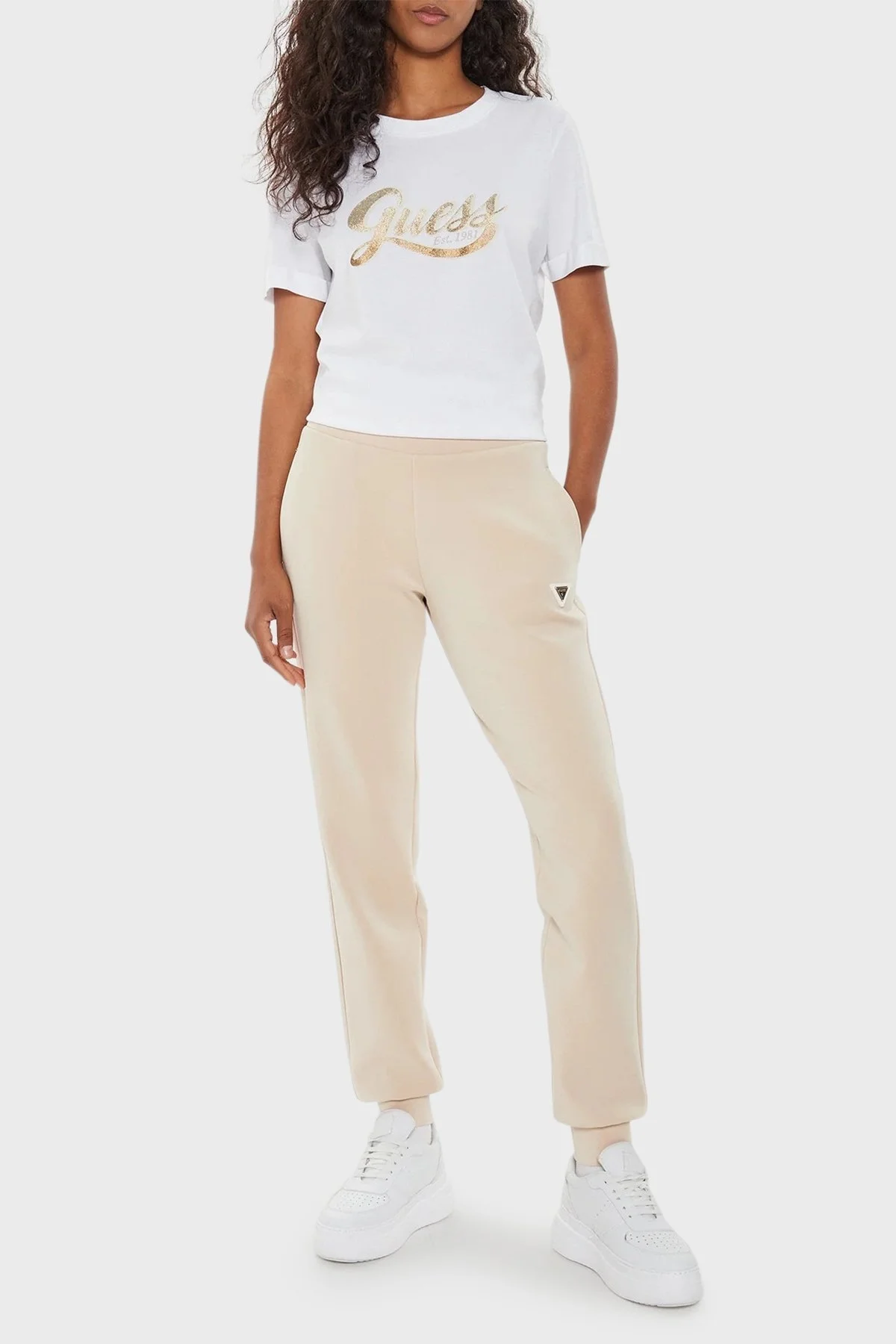 Guess Ss Cn Glittery Pamuklu Regular Fit W4YI09JA914 Bayan T Shirt W4YI09 JA914 G011 BEYAZ - 3
