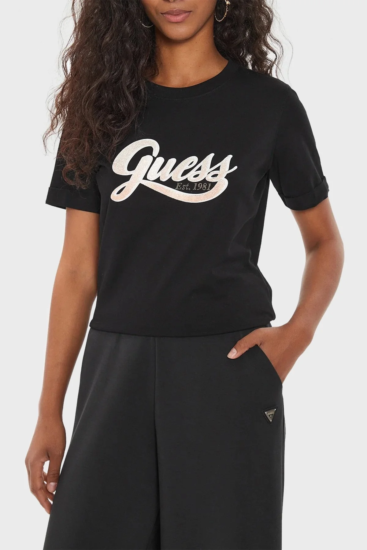 Guess Ss Cn Glittery Pamuklu Regular Fit W4YI09JA914 Bayan T Shirt W4YI09 JA914 JBLK SİYAH - 1