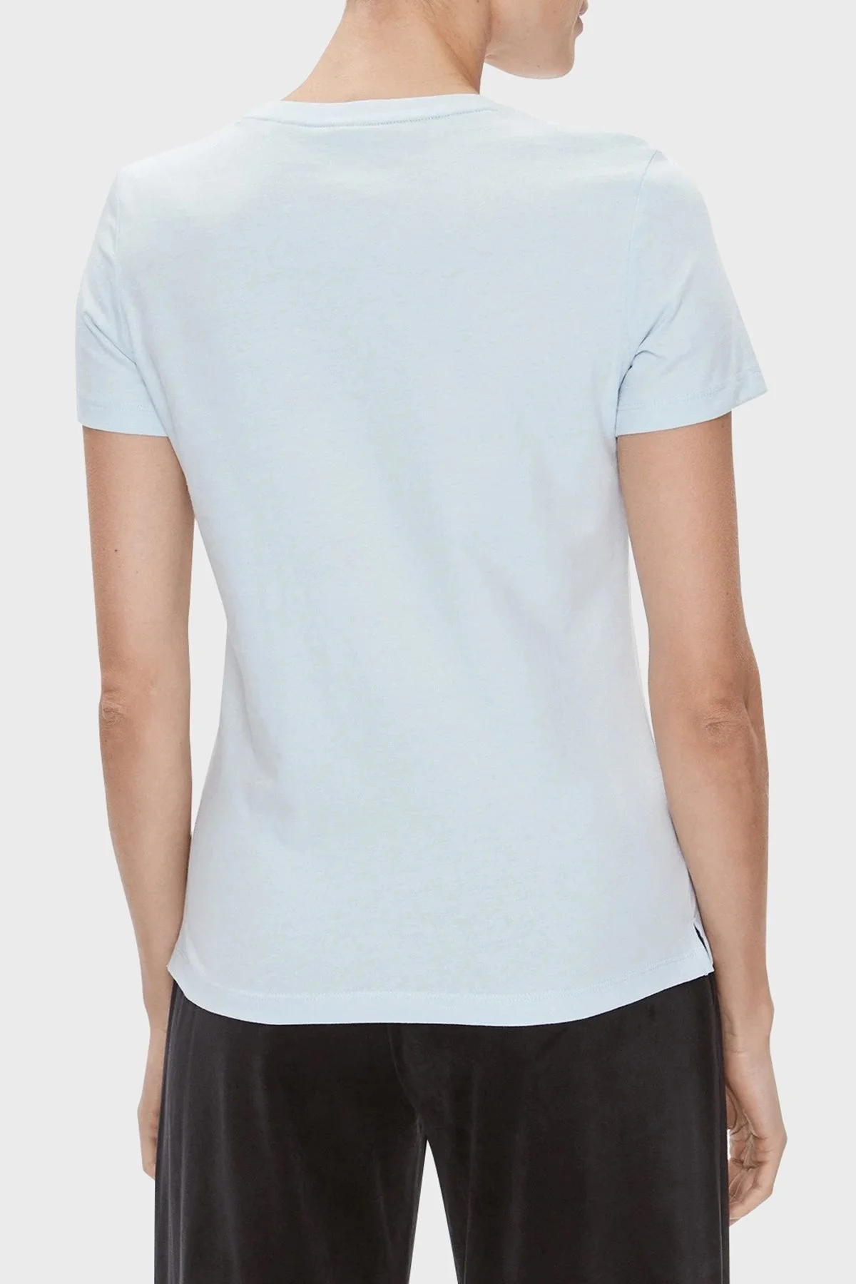 Guess Ss Cn Original Pamuklu Slim Fit Bisiklet Yaka W1YI1B I3Z14 Bayan T Shirt W1YI1BI3Z14 A72R AÇIK MAVİ - 3