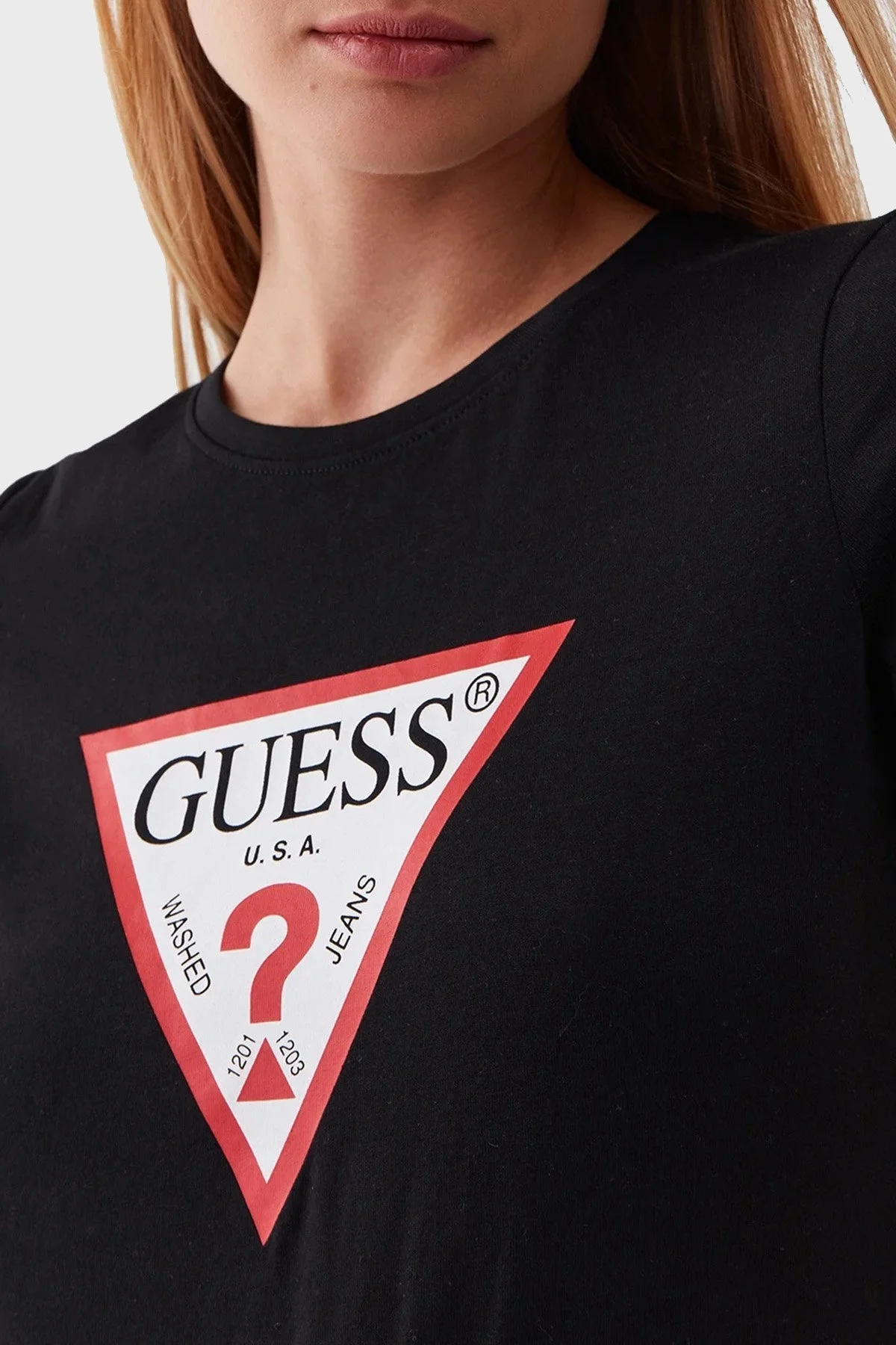 Guess Ss Cn Original Pamuklu Slim Fit Bisiklet Yaka W1YI1BI3Z14JBLK Bayan T Shirt W1YI1BI3Z14 JBLK SİYAH - 9