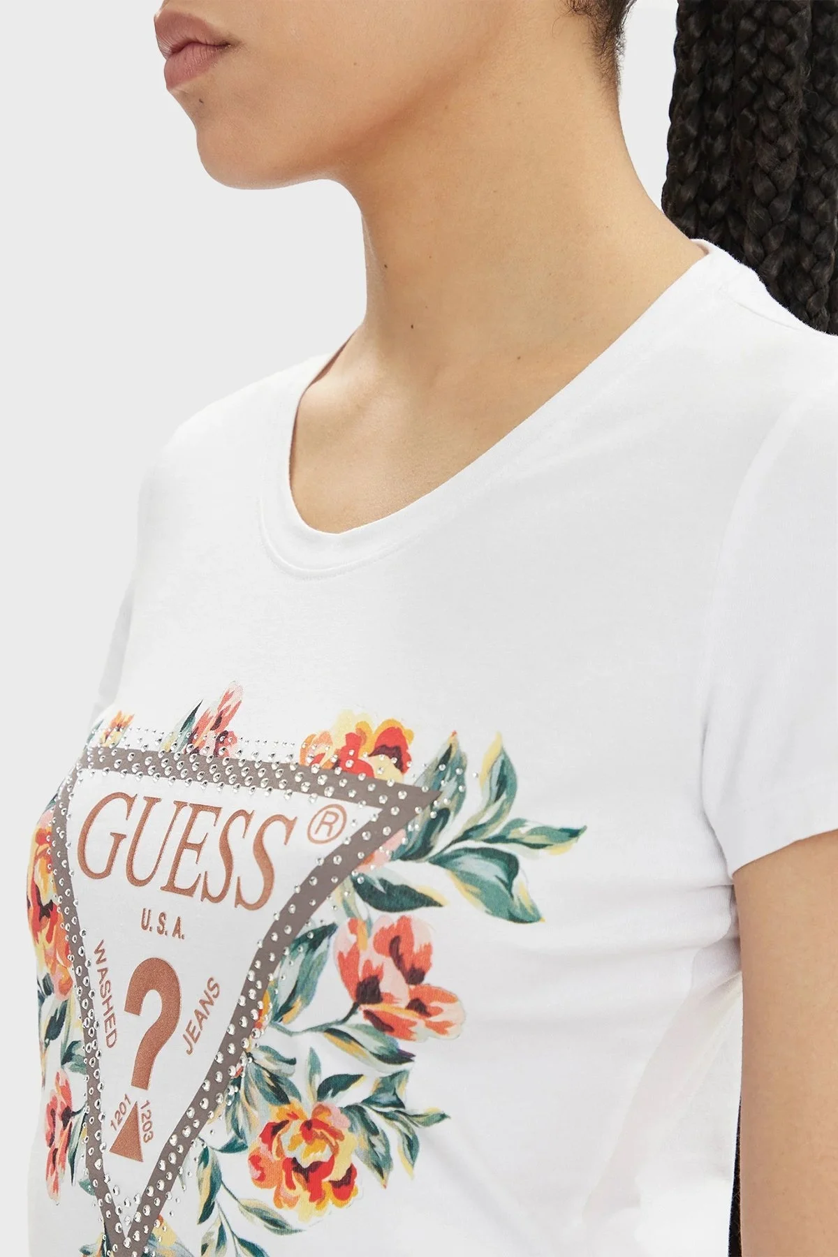 Guess Ss Cn Triangle Streç Pamuklu Slim Fit W4GI24J1314 Bayan T Shirt W4GI24 J1314 G011 BEYAZ - 5