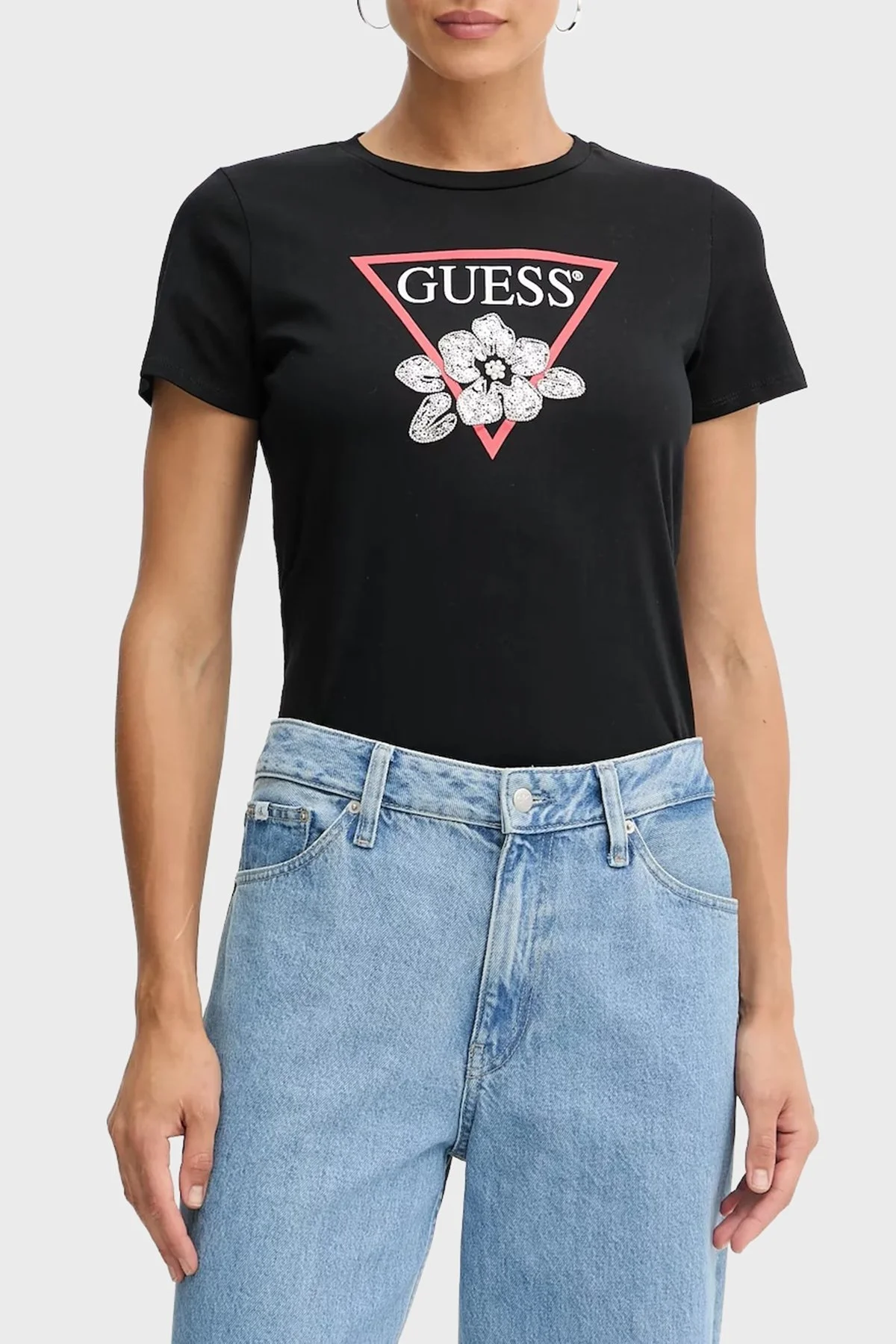 Guess Ss Flower Pamuklu Regular Fit Bisiklet Yaka Logolu W5YI38I3Z14 Bayan T Shirt W5YI38 I3Z14 JBLK SİYAH - 1