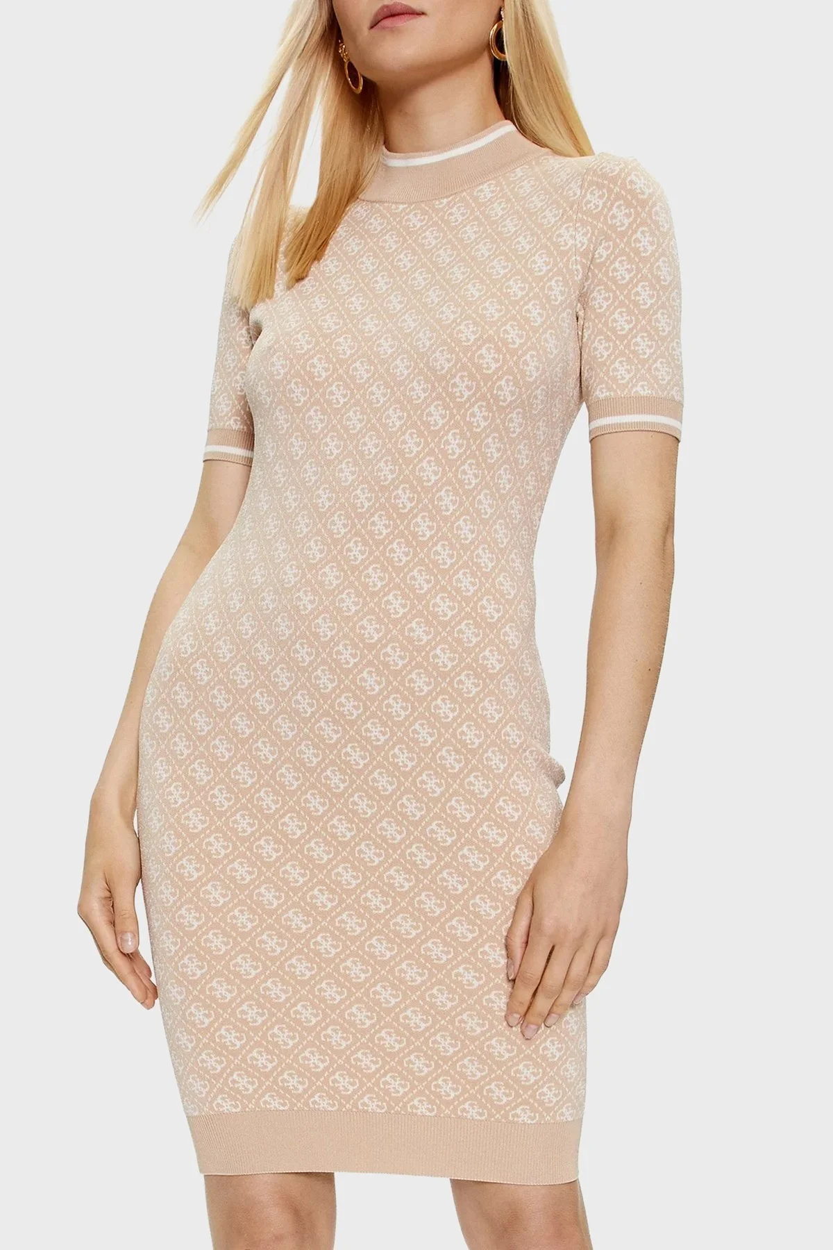 Guess Ss Lise Slim Fit Bisiklet Yaka Logo Desenli Mini W3YK39Z37K0 Bayan Elbise W3YK39 Z37K0 F05O BEJ - 1