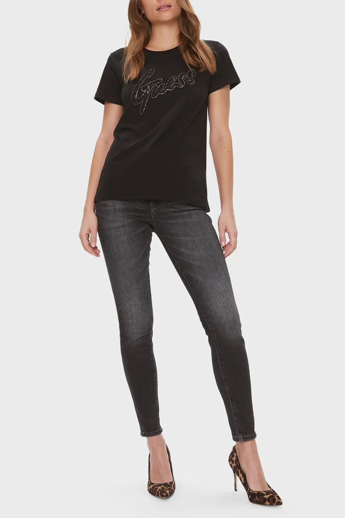 Guess Ss Organik Pamuklu Regular Fit W4RI25 K9RM1 Bayan T Shirt W4RI25K9RM1 JBLK SİYAH - 3