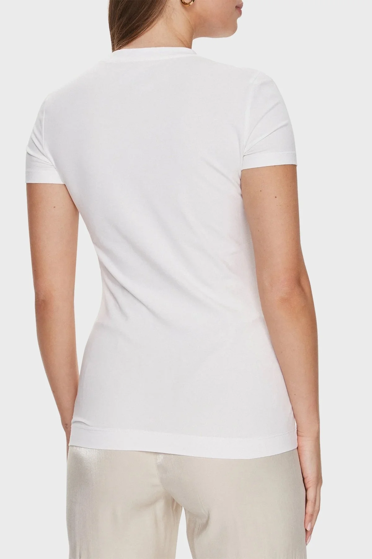 Guess Ss Rn Floral Pamuklu Slim Fit Bisiklet Yaka W4RI28J1314G011 Bayan T Shirt W4RI28J1314 G011 BEYAZ - 2