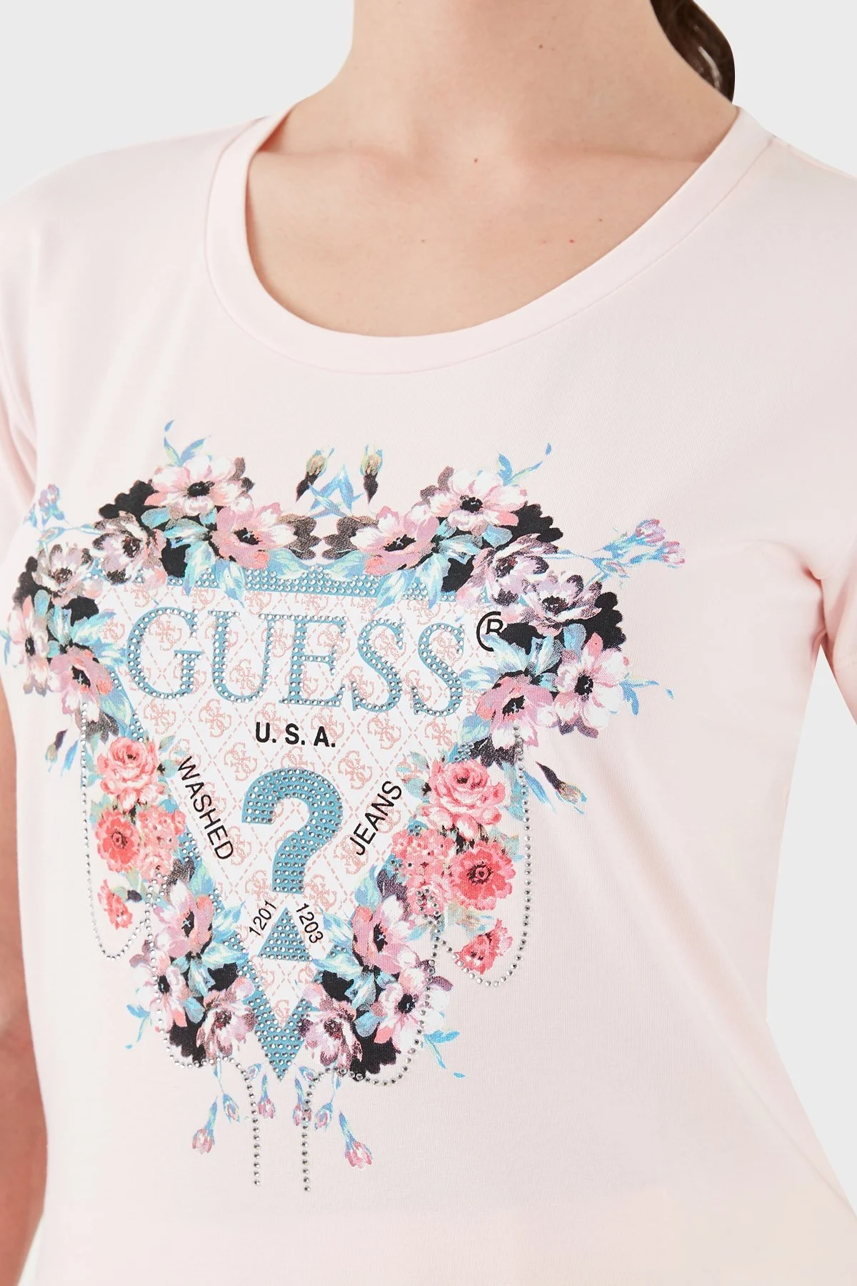 Guess Ss Rn Flowers Pamuklu Slim Fit W4RI38 J1314 Bayan T Shirt W4RI38J1314 A60W PUDRA - 5