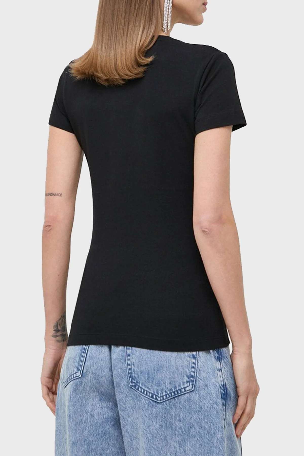 Guess Ss Rn Flowers Pamuklu Slim Fit W4RI38 J1314 Bayan T Shirt W4RI38J1314 JBLK SİYAH - 2