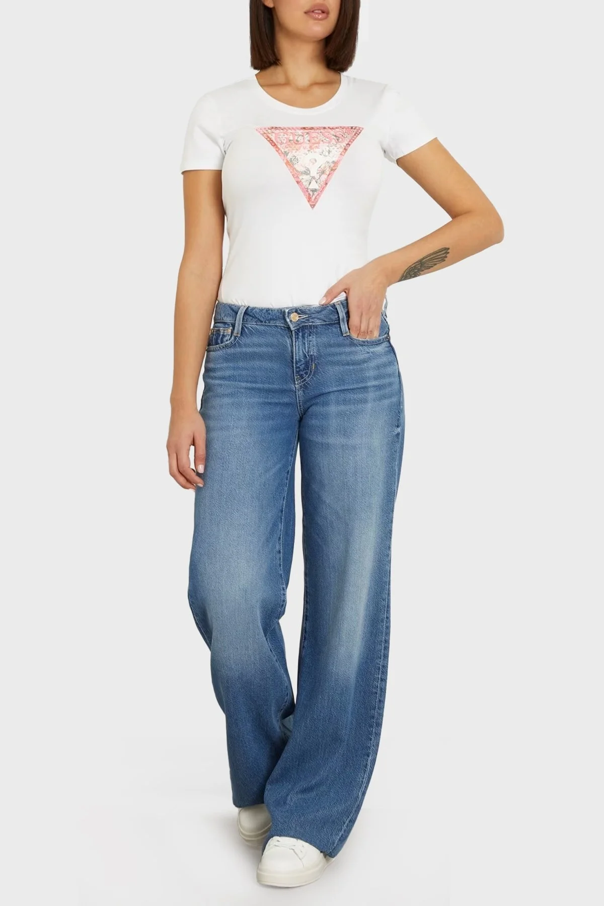 Guess Ss Rn Satın Pamuklu Slim Fit W4GI21J1314 Bayan T Shirt W4GI21 J1314 G011 BEYAZ - 3