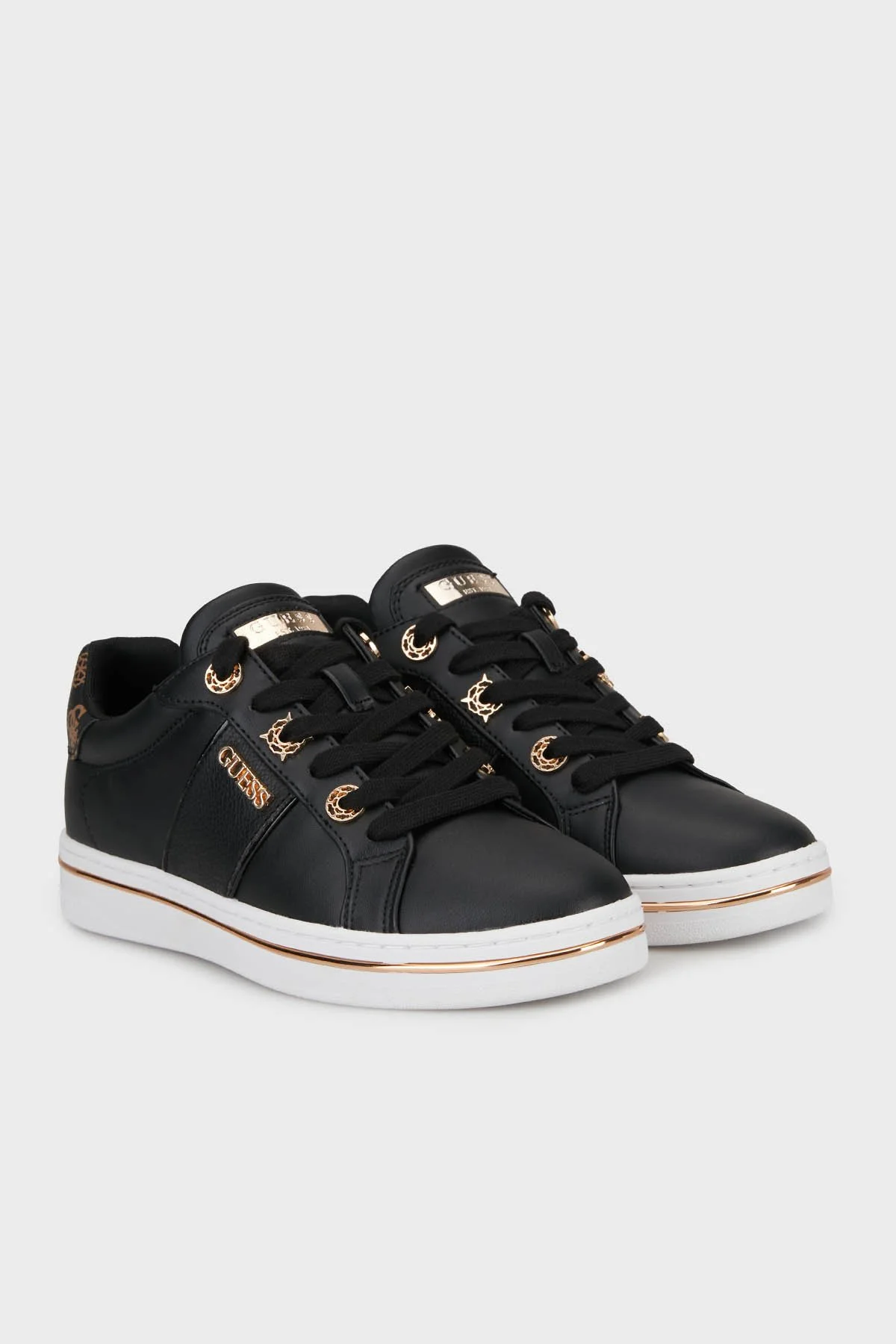 Guess Stew 4G Logo Detaylı Sneaker FLPSTWELE12 Kadın Ayakkabı FLPSTW ELE12 BLACK SİYAH - 3