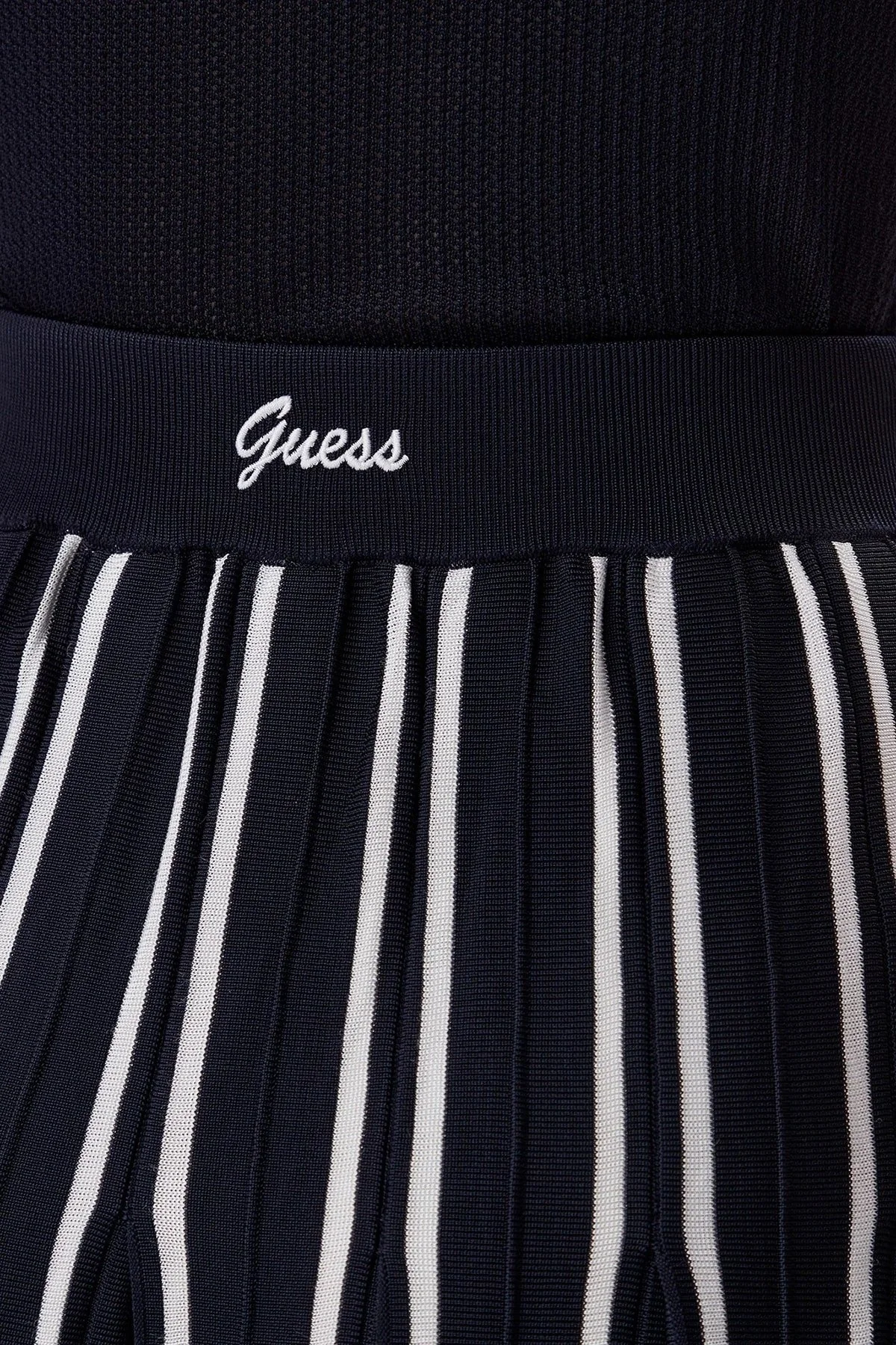 Guess Sweater Regular Fit Çizgili Pileli Mini V5GD00Z3D60 Bayan Etek V5GD00 Z3D60 A71W LACİVERT-BEYAZ - 5