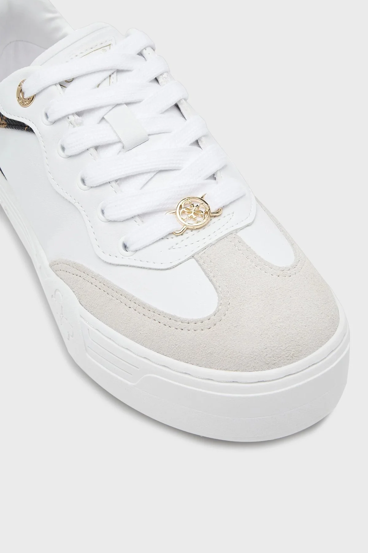 Guess Swole 4G Logolu Süet Detaylı Sneaker FLPSWOELE12 Bayan Ayakkabı FLPSWO ELE12 WHITE BEYAZ - 10