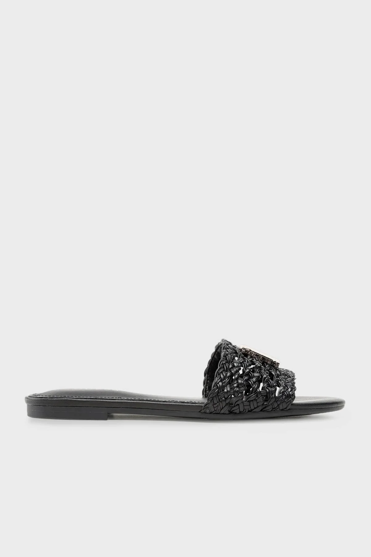 Guess Tassi Logolu Düz Bayan Terlik FL6TSS ELE19 BLACK SİYAH - 1
