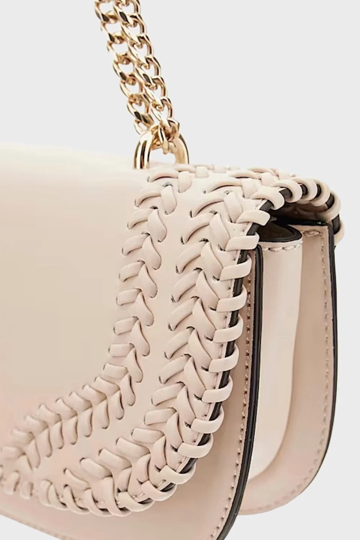 Guess Tatum Logolu Ayarlanabilir Zincir Askılı Dikiş Detaylı Mini HWNG9667210 Bayan Çanta HWNG96 67210 SHE PUDRA - 4