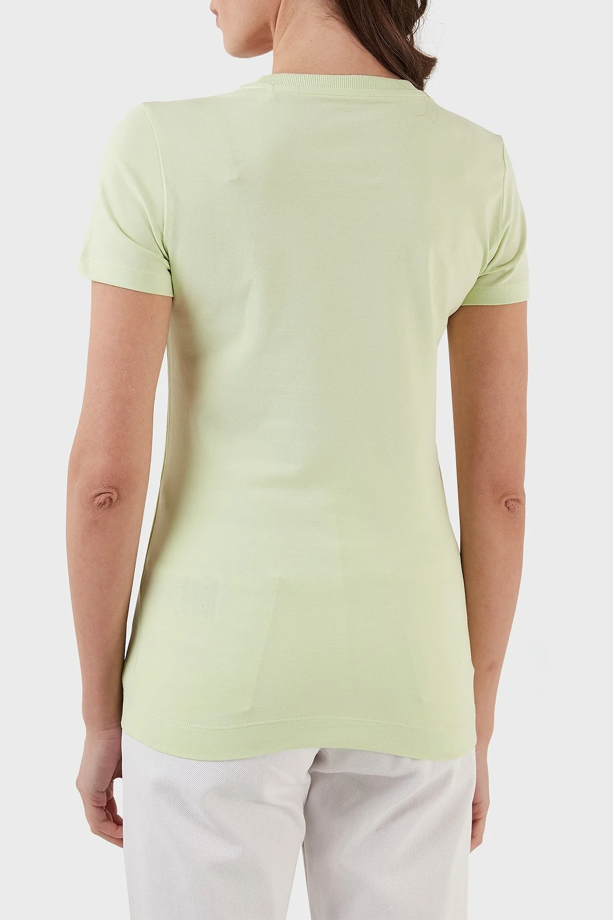 Guess Triangle Pamuklu Slim Fit Bisiklet Yaka Bayan T Shirt W3GI41J1314 G8CX YEŞİL - 5