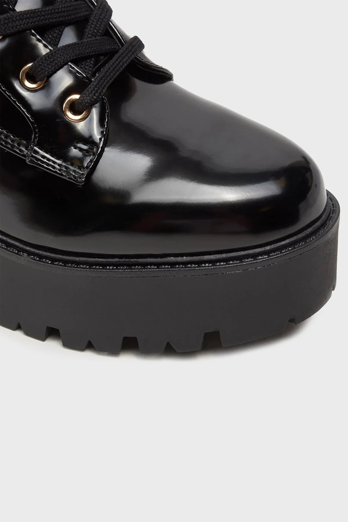 Guess Vaires Rugan Logolu FLTSOMPAT10 Bayan Bot FLTSOM PAT10 BLACK SİYAH - 6