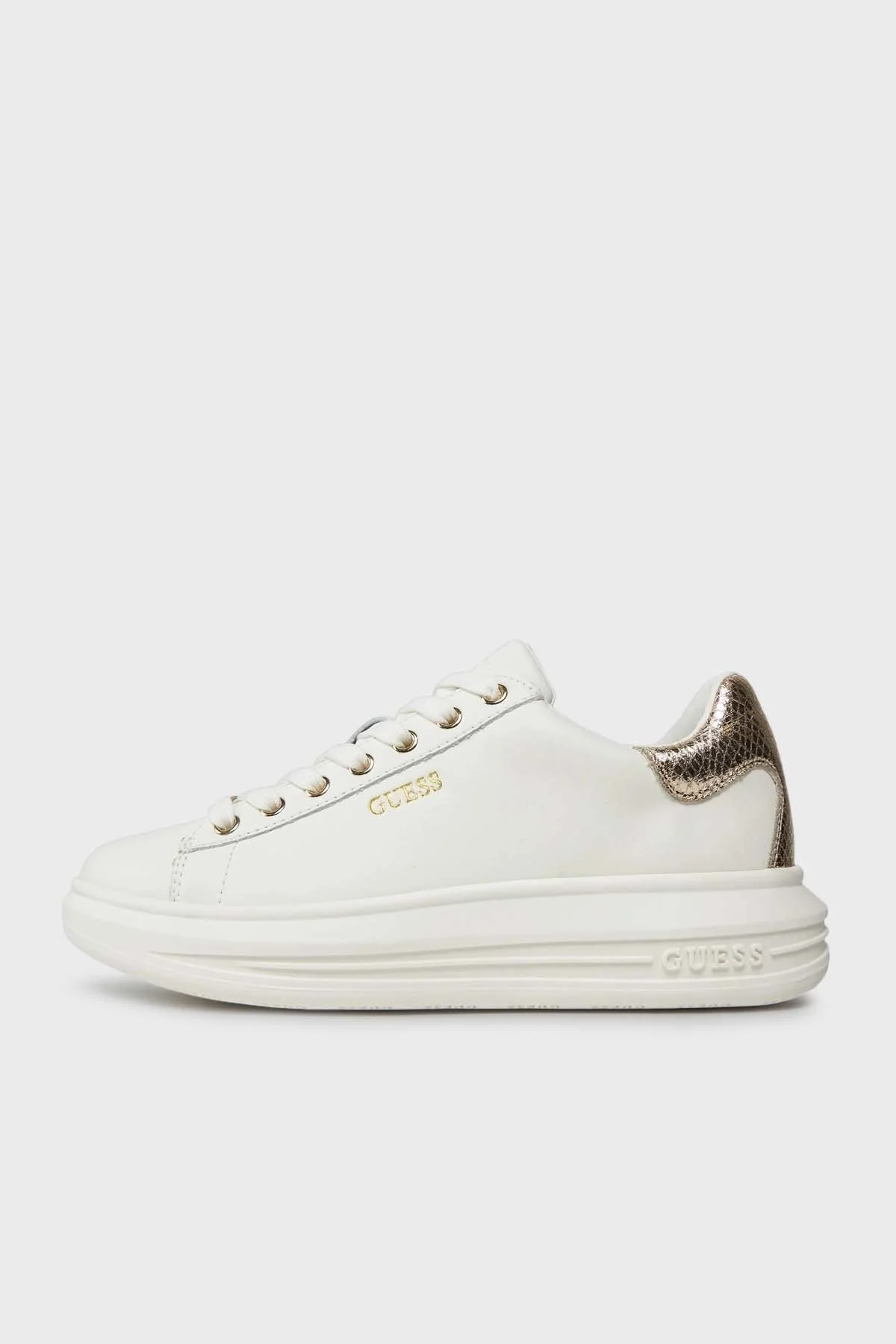 Guess Vibo Logolu Hakiki Deri Sneaker FL8VIB LEA12 Bayan Ayakkabı FL8VIBLEA12 WHIGO BEYAZ - 2